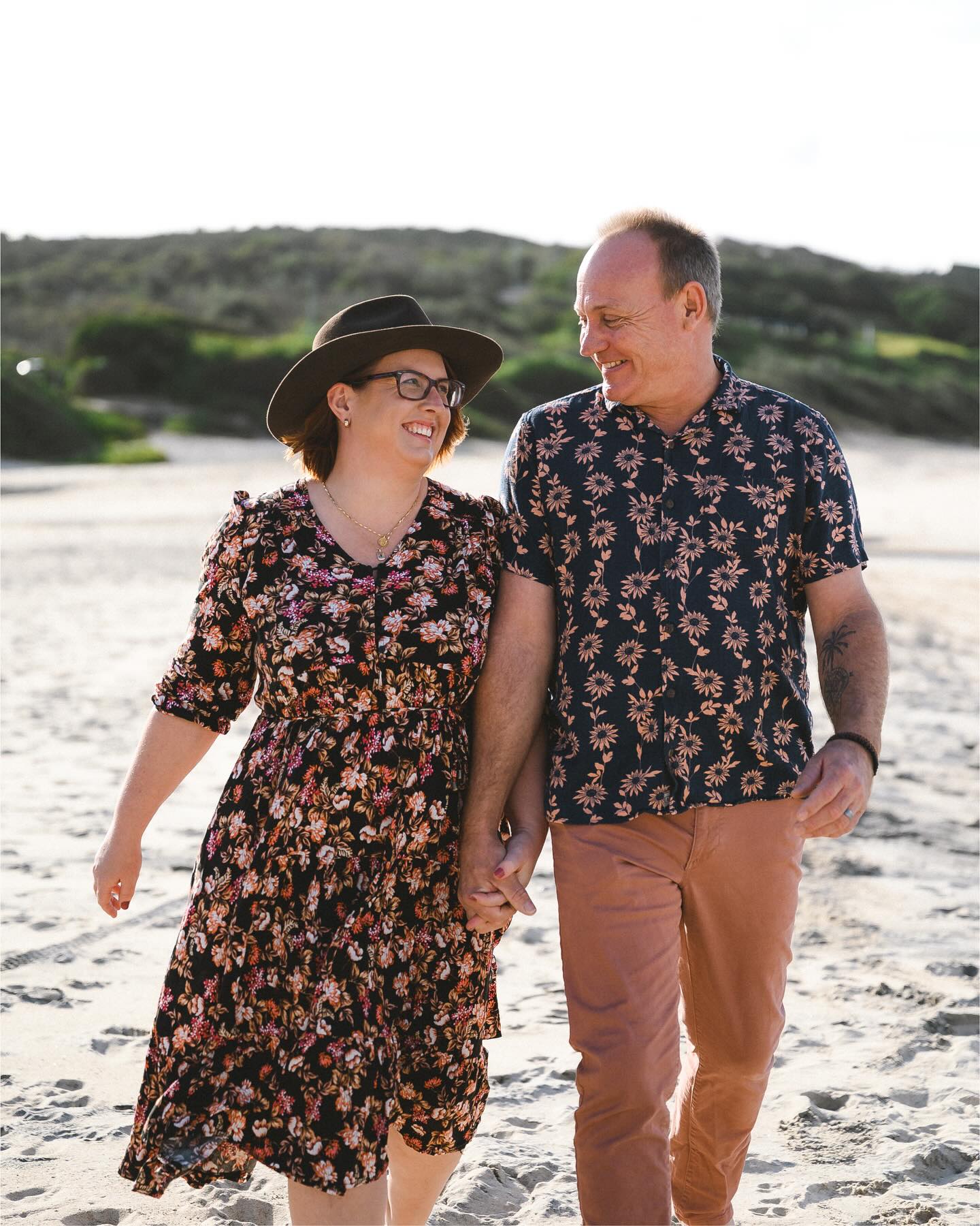 I had the absolute joy of photographing this beautiful couple at Catherine Hill Bay, with the historic jetty, soft coastal winds in their hair & a stunning rainbow, it was the perfect setting to capture the love and connection they share. These are the moments that mean the most!
#wattlerosephotography
#Catherinehillbay
#Catherinehillbayphotographer #Newcastlefamilyphotography
#lakemacquariephotographer #familyphotography