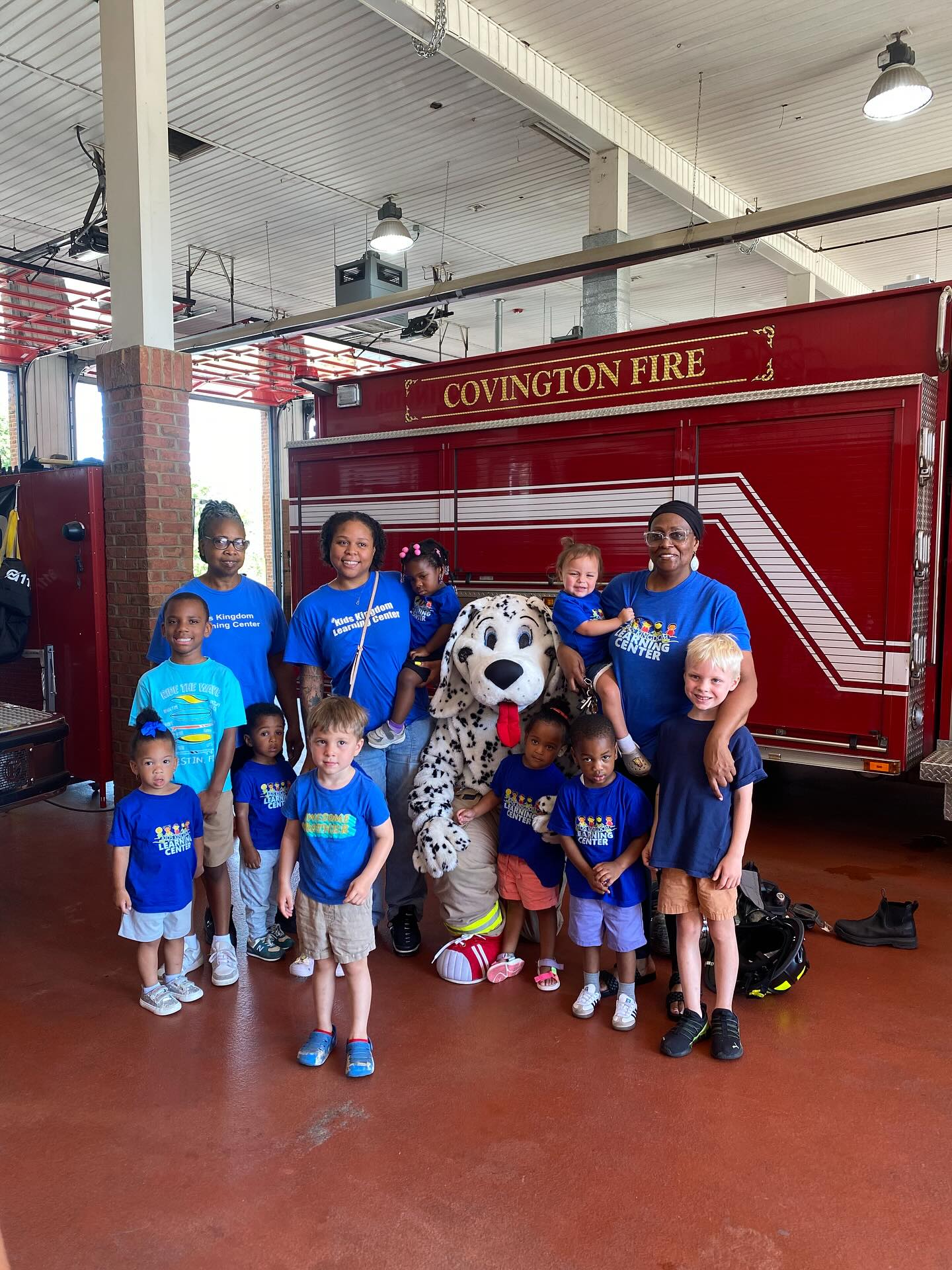 Recently, we had the pleasure of hosting two station tours, one from Kids Kingdom Learning Center and another from aspiring firefighter Josie. Tour days are always a highlight. Sparky even stopped by for a visit. 🚒🦴 #firetour #stationtour #covfire #covingtonga #sparky #signup