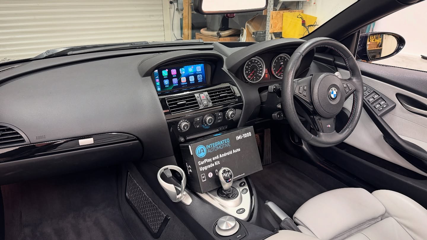 Modern classics are cool. Modern classics with usable CarPlay are better.
@integratedautomotiveuk CarPlay / Android Auto kit giving this BMW M6 V10 a much needed infotainment upgrade.
#carplay #bmwm6 #bmwe64m6