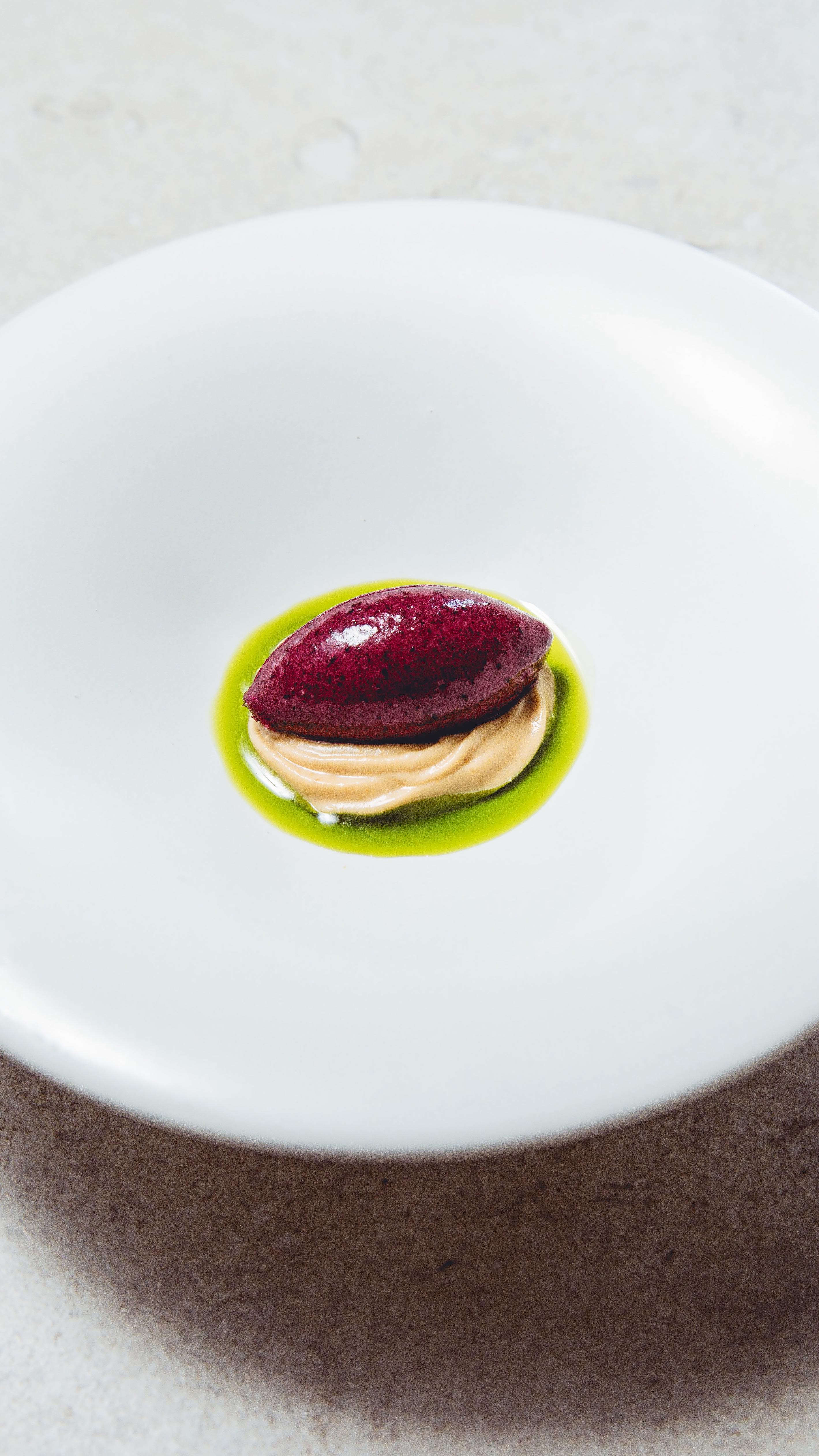 Wild blueberry. Miso. Jasmine. Tarragon
#icecream theme this month at @gronda - find the recipe for the blueberry sorbet on my gronda account sandrascheidl.gronda.com (or in my bio)
Thanks for the amazing video 🎥@pixelcoma_foodphotography @pixelcoma
#gronda #recipe #recipecontent #sorbet #ninjacreami #culinaryarts #sandrascheidl