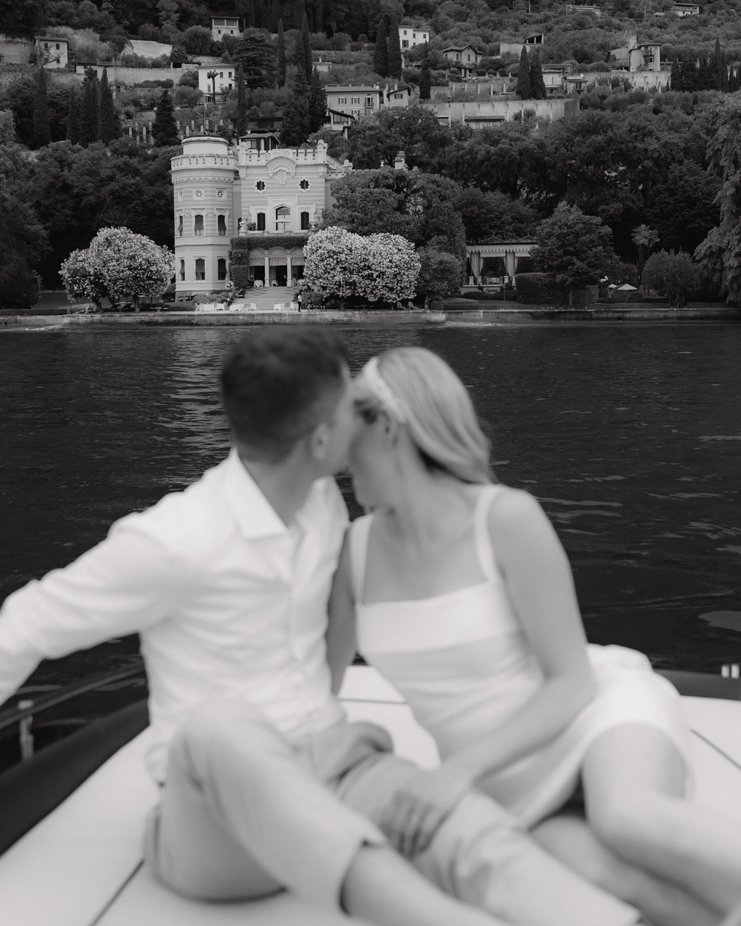 M&C tied the knot at the stunning Lake Garda — a heartfelt Italian civil ceremony shared with only their little son. It was a truly magical day, and we’re so grateful to have been part of it 🤍
#lakegarda #wedding #weddingphotography #destinationwedding #weddingdetails #elopement #italywedding #marinaandchris #marinaandchrisphotography