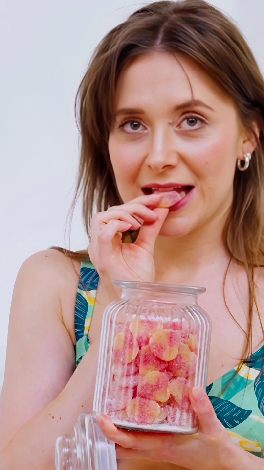 Introducing myself: Hi, I am Anke!🍑
Creator and founder of Perzik Swimwear, but also a daughter, sister, partner, designer, creator, dancer, hostess and teacher.
I started this label out of a personal necessity. There was this hunger to design something, anything, that carried no fear of grabbing the attention. I dove into a process of self-development and a road in discovery of ways to allow yourself to shine. In search of play, of embracing the ever changing body, there came this idea that wearing something outrageous and colourful is freeing and that this approach of self-expression can create more consciousness about ourselves. I create for this idea; to dream and let go, where we enjoy, where we dance and love our bodies. It is what sparked me to make special items that, in my dream, you will wear with confidence.
I hope, when you get to know me and this label, I can inspire you to create more things of value in your life. Not only in clothes, but how you approach yourself as a living being. Choosing and doing things on purpose and embracing all of our different parts.
#perzikswimwear #dutchswimwearlabel #discoverplayfulness #rotterdam