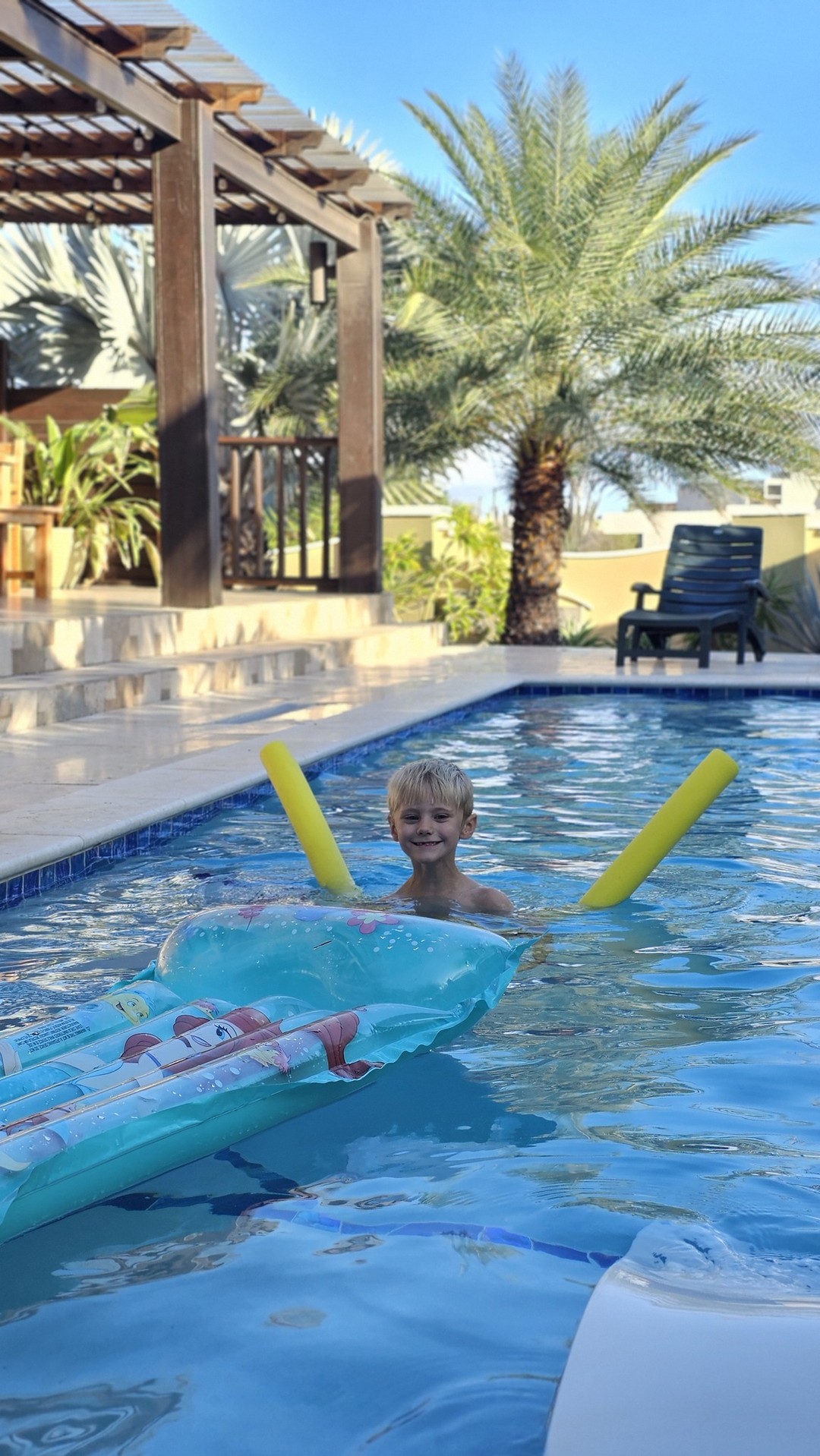 From sandy snacks to sunset swims, Aruba with kids wasn’t exactly relaxing—but it was unforgettable in the best way. 🏝️👣
We chased lizards, found the most beautiful beaches, tried new foods, and soaked up every messy, magical moment.
Whether you're planning your first island adventure or just daydreaming from the carpool line—our latest blog has tips, stories, and must-know advice for making the most of Aruba with littles.
✨ Check it out on my blog—linked in my profile!
4ticketstotravel.com
#ArubaWithKids #TravelWithKids #FamilyBeachTrip #TropicalWithToddlers #4TicketsToTravel #FamilyAdventure #TravelMamas #KidFriendlyTravel #IslandTravelTips #RealLifeTravel #WanderlustWithKids