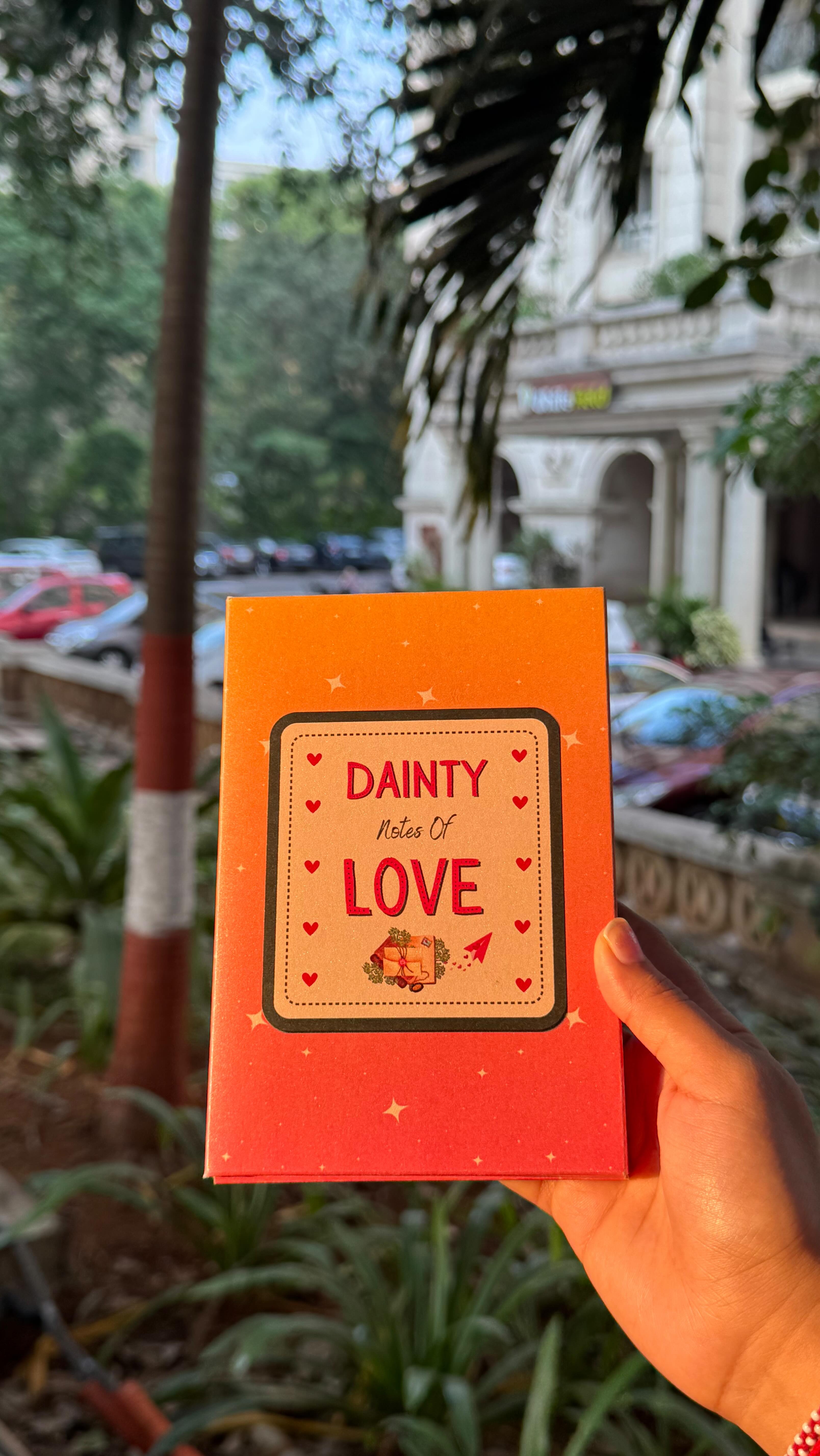 A handwritten note? Unforgettable 💌✨
Slip these love notes into their books, bags or surprise with a bouquet.
Because it’s all about the little things ❣️
💭 Who’s your first note for?! Tell us in the comments
#lovecards #greetingcards #littlegifts #giftsoflove #handmadewithlove #giftsforher #gifts #giftsforhim #stationery #smallbusiness #curvycrafts