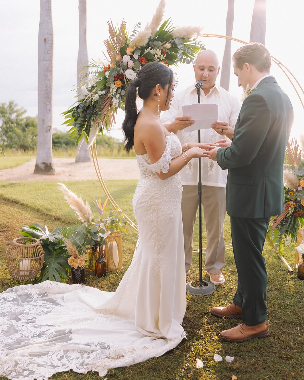 The vows, the kiss, the walk out… The day you’ve imagined for years finally coming to life ✨
📸: @aguaecoco_cr