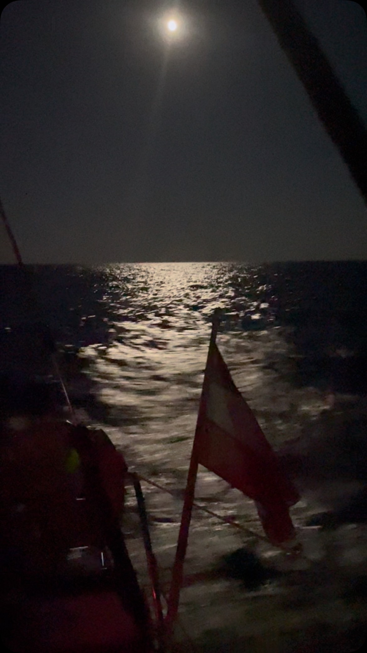 Rhodes here we come ⛵️👌🏼💨 @aegean600 #femalesailing#nightsailing#yesplease