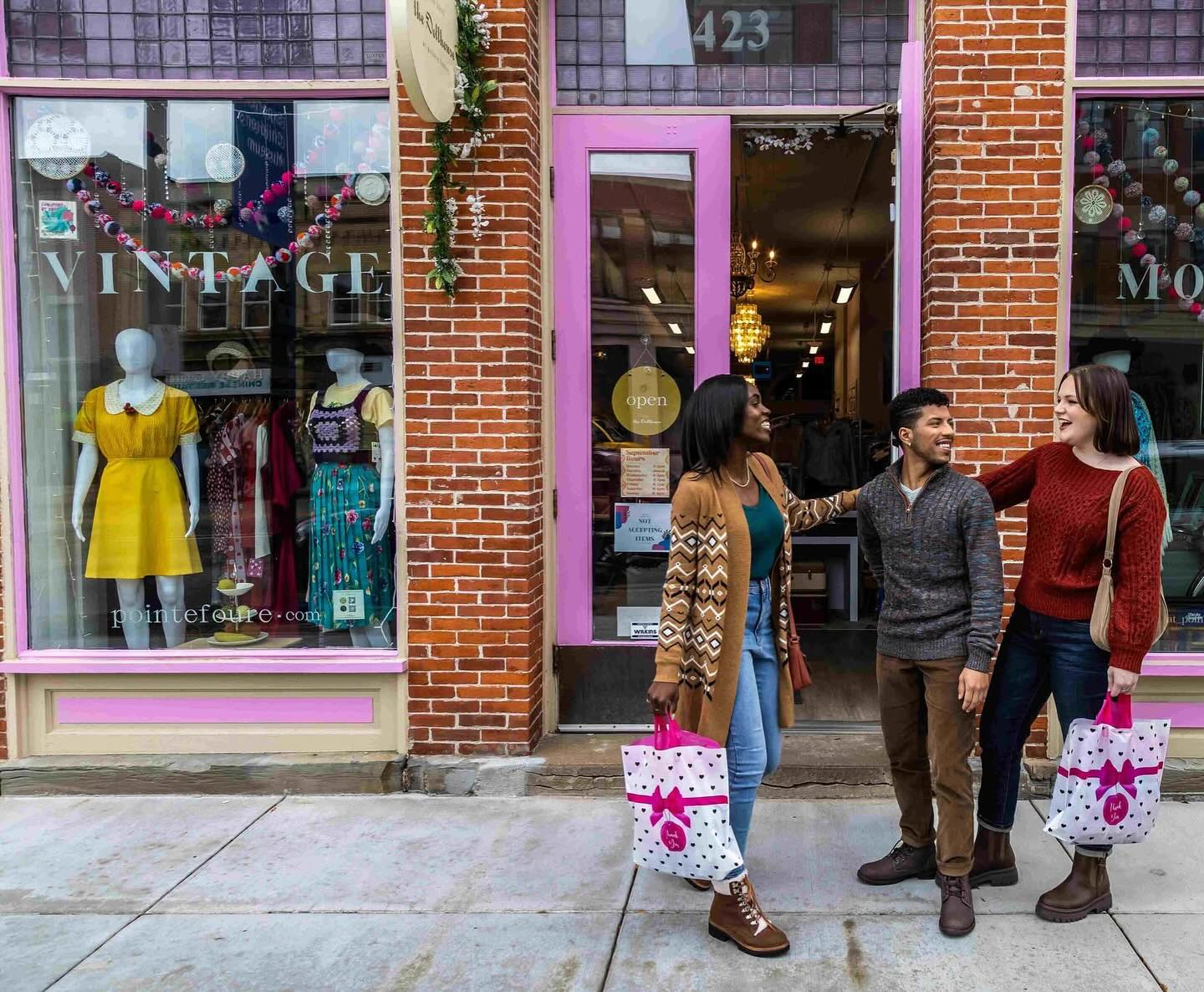 Sip, SHOP, and Savor Food Tour – Downtown Erie
Saturday, August 2nd | 10:00 AM
Join us for a one-day-only culinary and shopping adventure in the heart of Downtown Erie! The Sip, SHOP, and Savor Food Tour is a celebration of local flavor, creativity, and the incredible women behind some of Erie’s favorite food and retail spots.
Guests will embark on a guided walking tour featuring delicious bites and refreshing sips from a handpicked selection of female-owned eateries and drink spots. Along the way, we’ll also pop into charming local shops—all women-owned—where you’ll have the chance to browse, shop, and connect with the entrepreneurs shaping our downtown scene.
More than just a tasting tour, Sip, SHOP, and Savor offers a unique opportunity to hear the personal stories, challenges, and successes of Erie’s women business owners—each one passionate about their craft and community.
Whether you’re a foodie, a supporter of small business, or just looking for a fun and flavorful way to spend a summer Saturday, this pop-up experience is not to be missed.
Tickets: $49 per person – includes all food and drink samples
*Tickets MUST be purchased in advance at our website www.eriefoodtours.com
Date: Saturday, August 2nd
Time: Tour begins at 10:00 AM
Location: Downtown Erie (Exact meeting point provided upon registration)
Spaces are limited, so grab your ticket and get ready to Sip, SHOP, and Savor your way through Downtown Erie!