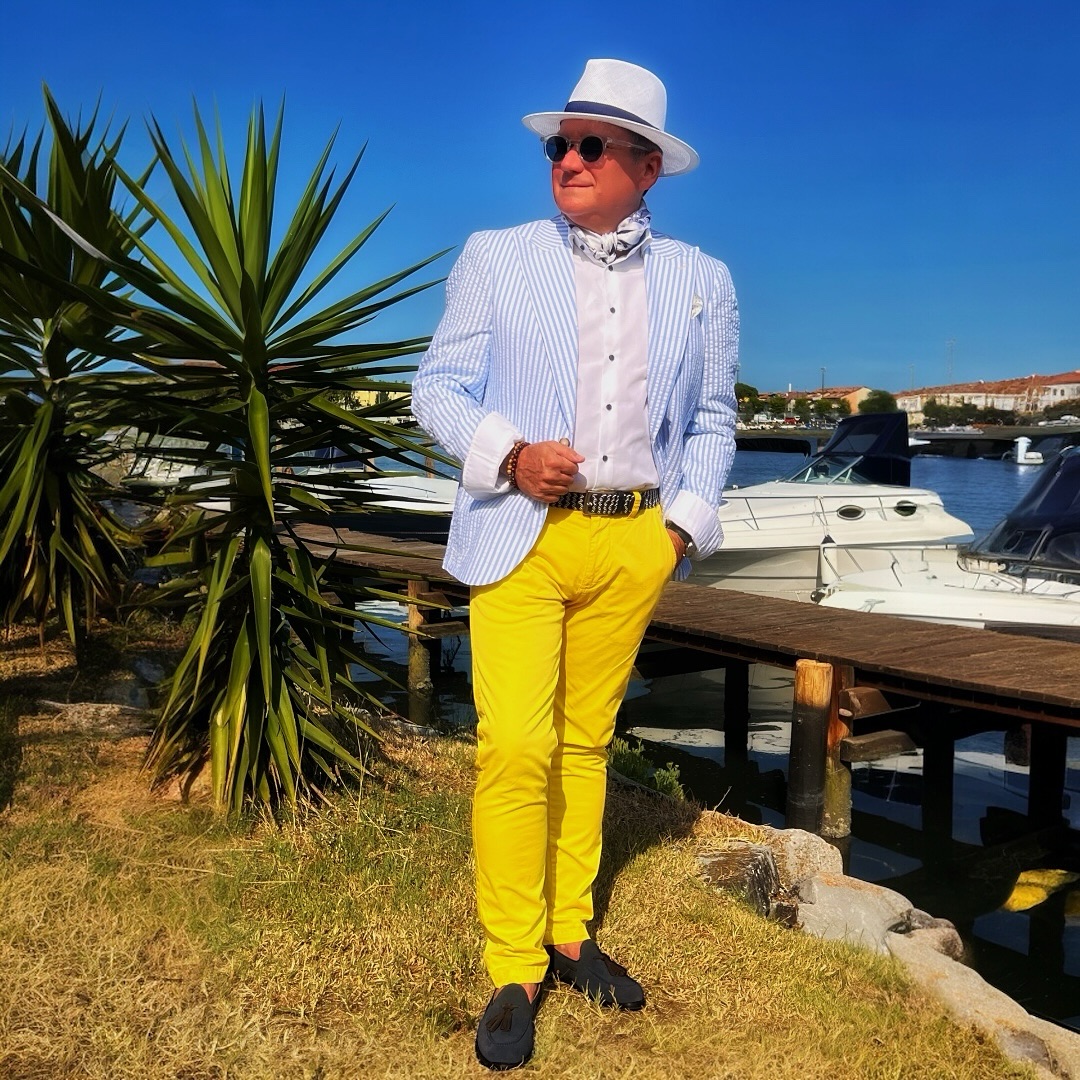 Nem hagyhattam ki, a tenger és minden… 🏝️
I couldn’t miss the sea and everything... 🫶🫶
@hockerty_official
@tiborstiluslapja
#tiborstiluslapja #stilus #stílustippek #stílustanácsadó #TSL #italy #grado #hockertymen #suits #suitsformen #casualstyle #menswear #fashionblogger #ootd #mfw #pfw #likeitup