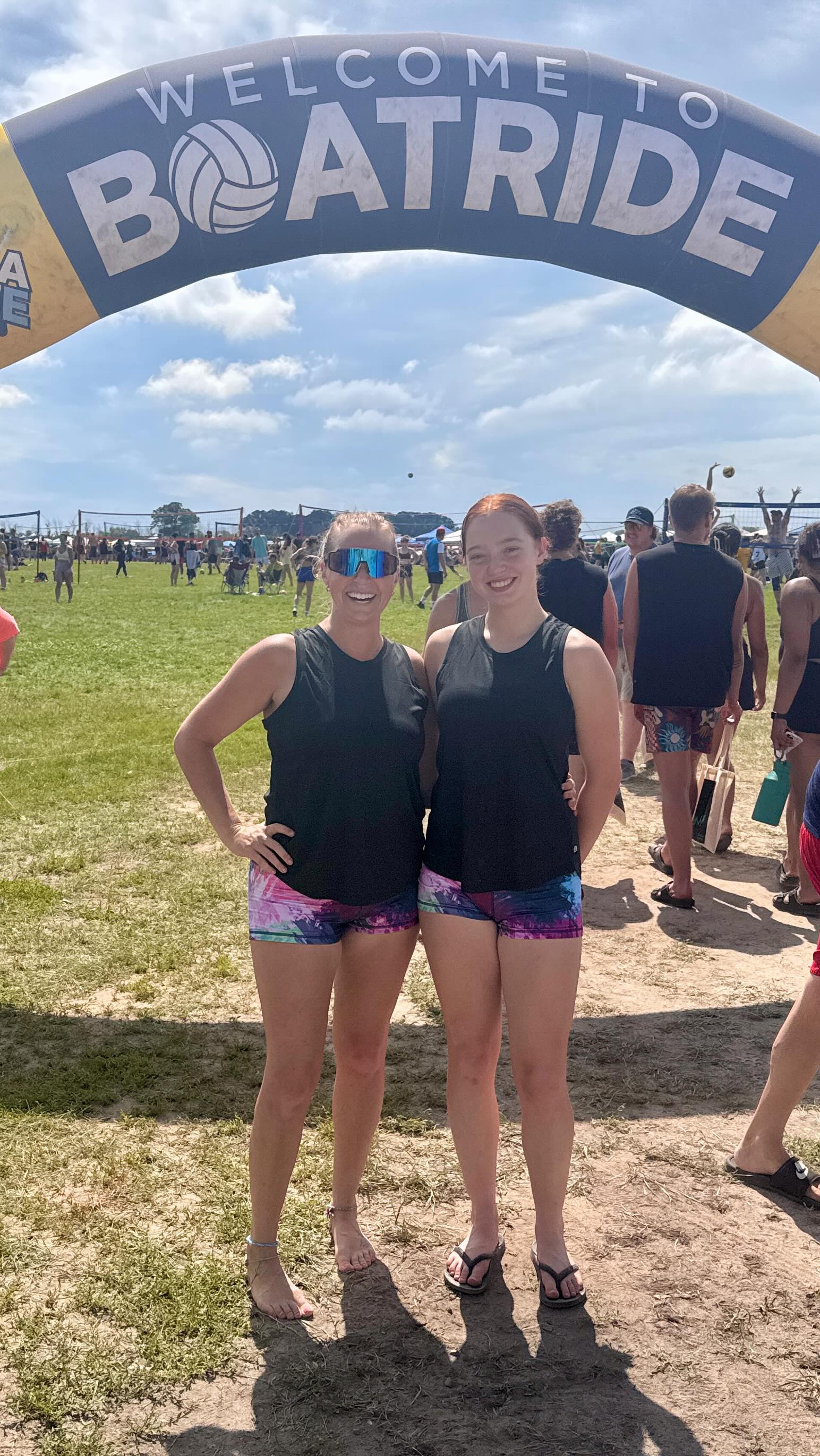 Our first @waupacaboatride and definitely not the last 🤩🏐🙌🛥️
@sierrasigl.vb and I played doubles on Friday, and she played BBB Women’s with my friends @top10familytravel and @mariahhhgale on Saturday. They held their own, fought a hard battle through wind, rain and shine and finished 17th in the consolation bracket! 👏🫶
For Sierra and I it was our first time playing grass, outdoors, doubles, triples…all the things for both of us and quite the learning experience (whoa dang!) 😅…but the best way to get better is by getting started right?!
Love making these memories together, and the level of play to watch was 🫣😲🥵😳🤯.
Can’t wait until next year. 🥰
New goals unlocked 🔓💪
#waupacaboatride