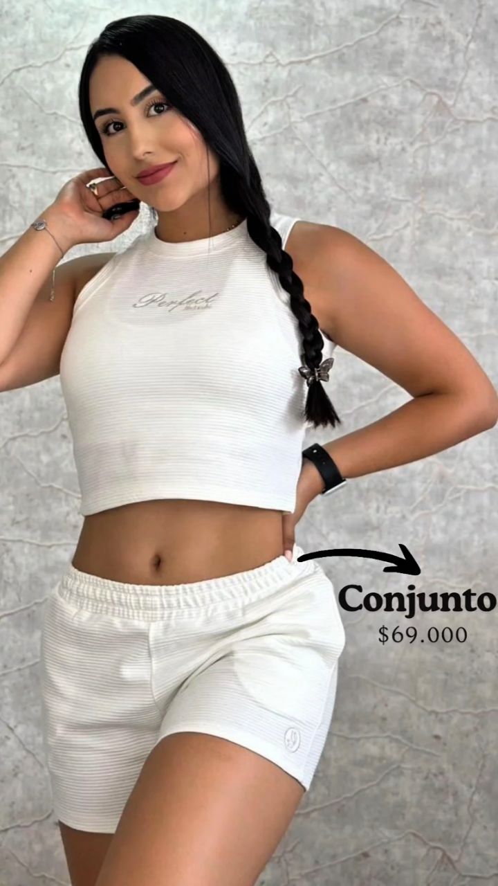 ¡Comodidad y estilo en uno solo!✨
Este set en tela de textura, disponible en variedad de colores y viene en tallas S, M, L y XL para que elijas el que mejor se adapte a ti.📏
Perfecto para sentirte fresca, segura y con toda la actitud Natsuki 💫
📦 Hacemos envíos a todo el país
💬 Escríbenos para hacer tu pedido o conocer disponibilidad
#NatsukiStyle #SetFemenino #ComodidadConEstilo #DisponibleYa
