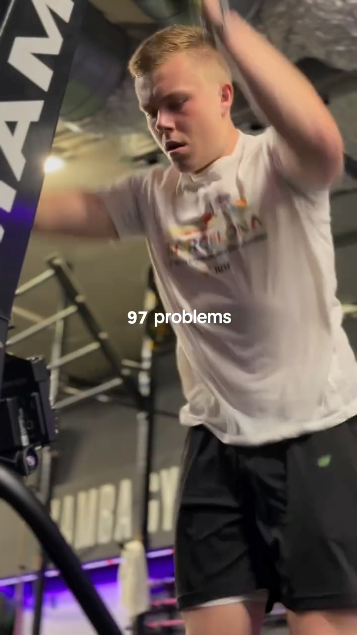 This is the best therapy 💛💪🏼
#mambagymkladno #fitness #movement