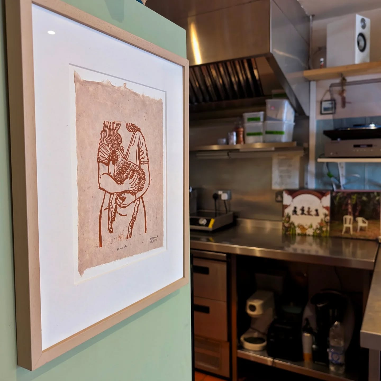 'grow food, grow community' by Rosanna Morris
I'm so happy to finally put these up. @rosannaprints is wonderful artist from Bristol. Her printmaking inspires me and reminds me of the deep connection of Amerindians to the land, to their community and to the sun. Seeing her work as I enter the kitchen in the morning makes Palmito feel more homely already.
.
.
.
.
.
.
.
#printmaking #sustainability #art #localrestaurant #brightonrestaurant #interior #sussexfood
