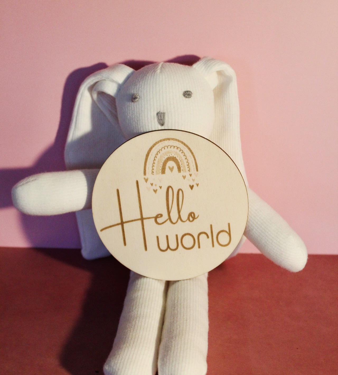 Are you expecting or know someone who is? ✨
Celebrate every precious moment with our “Rainbows and Love” baby milestone discs. Designed to capture your little one’s amazing transformation over their first 12 months, each set comes complete with 12 monthly discs, plus a “hello world” disc to announce your newborn’s arrival in style.
Ready to create lasting memories? Order yours via DM or visit our website.
.
.
#wildlilycelebrationsigns #babymilestones #newbornphotography #babygrowth #handmadekeepsakes