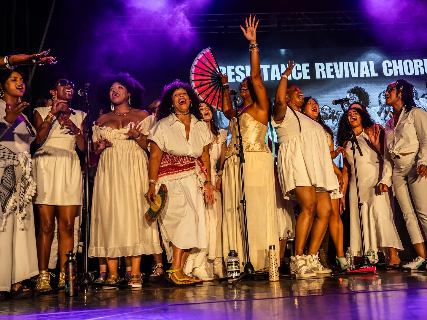 ✨ Joy, community, connection — CHURCH — is anywhere you make it, and on Thursday night it was at Herbert von King Park in Bed Stuy, Brooklyn, with @bigfreedia, the Queen Diva, under a gorgeous sunset sky with a beautiful @summerstage crowd in attendance.
Catch @resistancerevivalchorus with @bigfreedia for one more very special performance at an upcoming surprise appearance this summer 👀 👀 👀
📸
1: @ginnysuss
2: @kerrisonblack
3: @summerstage
4: @melocorp
5: @nainabobaina
6: @ginnysuss
7: @summerstage