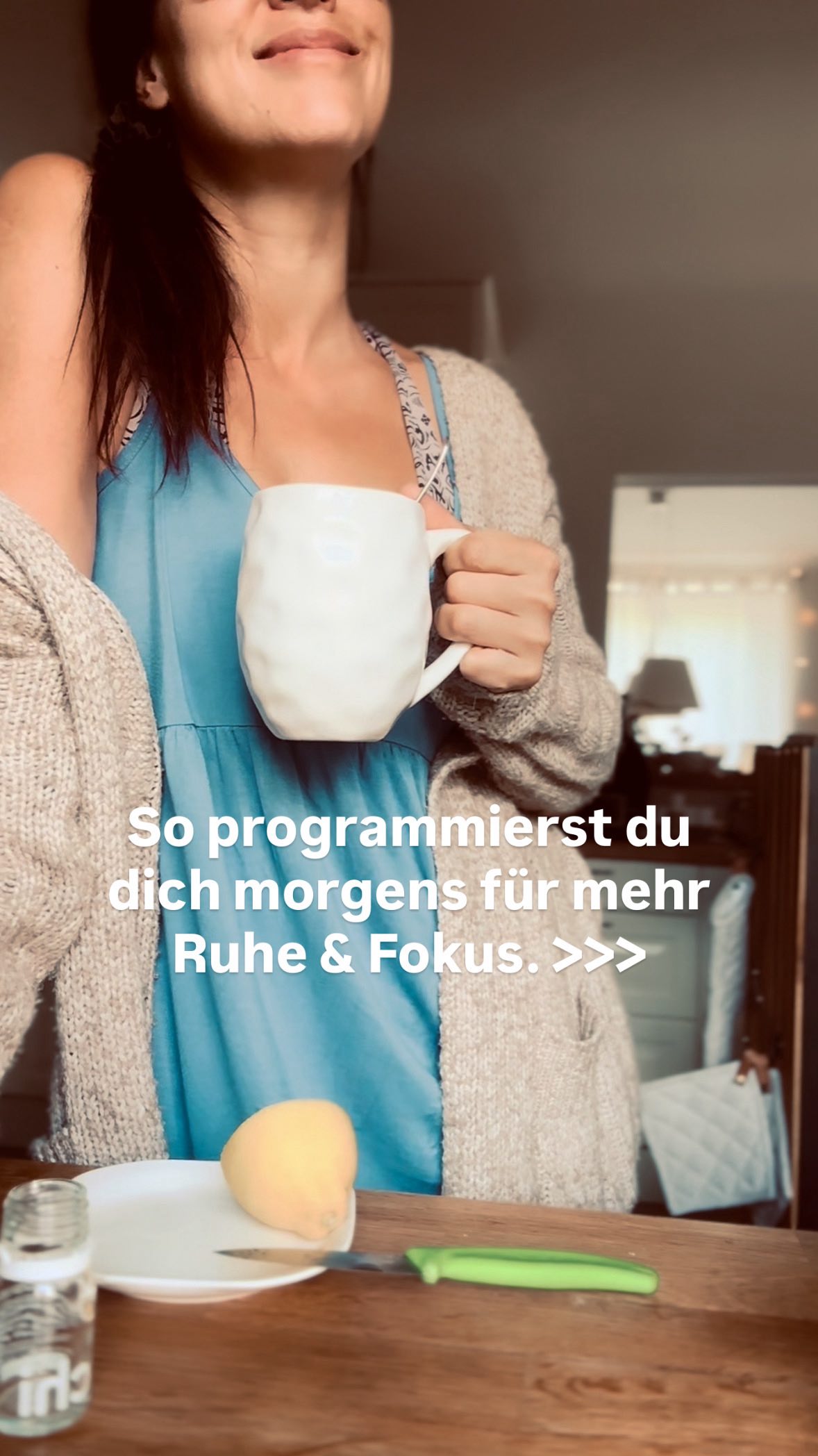 Dein Nervensystem kann nur das geben, was du ihm morgens erlaubst: Regulation oder Reizüberflutung.
#growinlove #impuls #psychologietogo #körpergeistundseele #nervensystemregulieren #innenlebenstärken #morgenrituale #balance #werbung #coach #autorin #wildflowerseason #wennwildblumenerblühen #coachingabofürfrauen