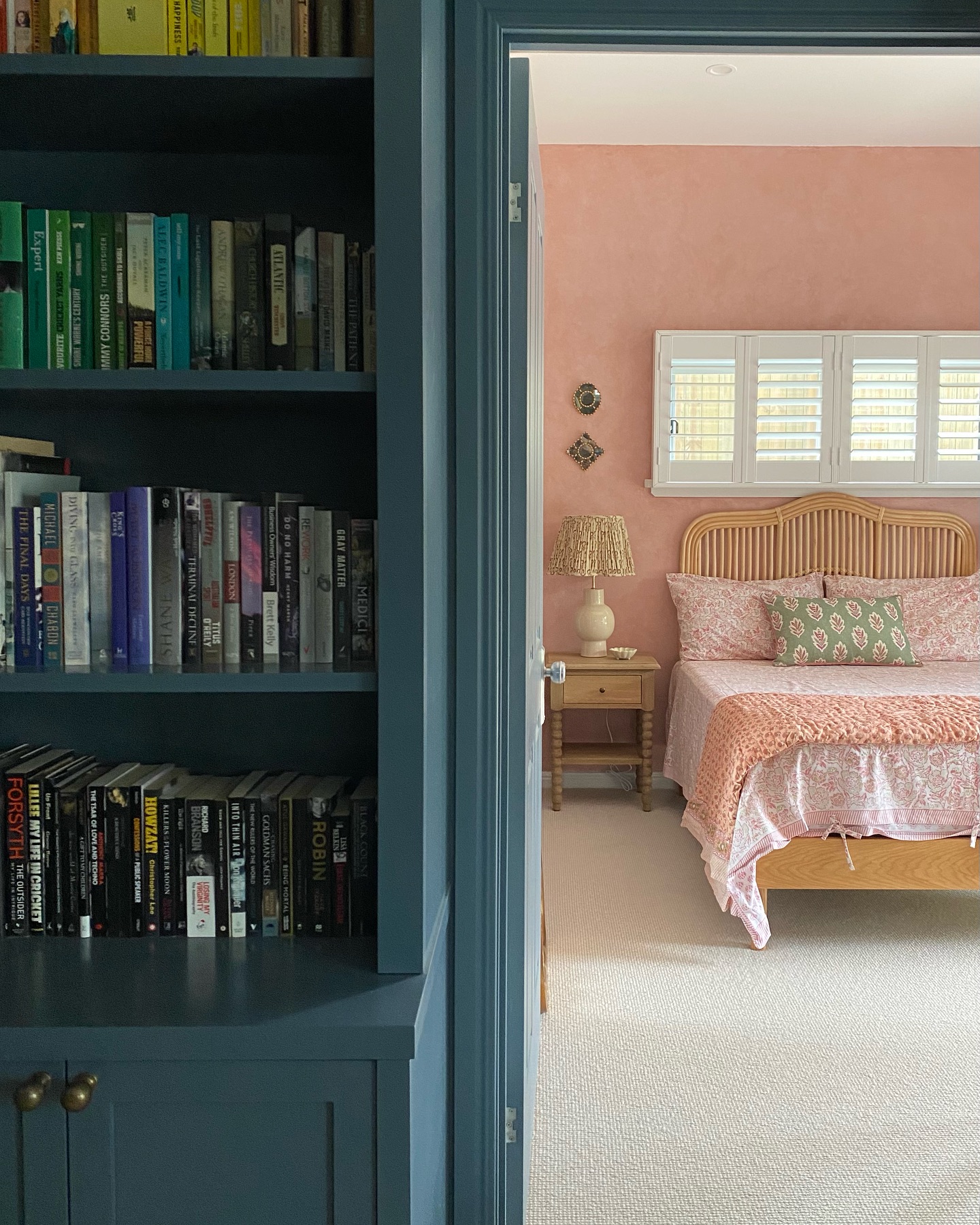 A room just for her 💗 Soft and full of story.
#DesignInspiration
#ColourfulHome
#BedroomIdeas
#BespokeDesign