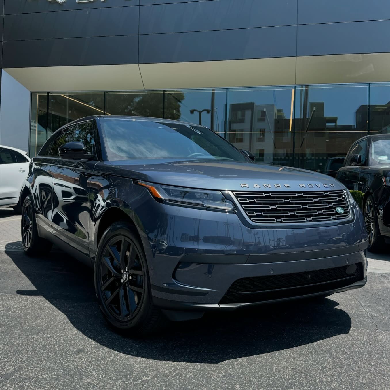 2026 Range Rover Velar sold!
#RangeRoverVelar #LandRover #XpertAuto #XpertAutoConsulting