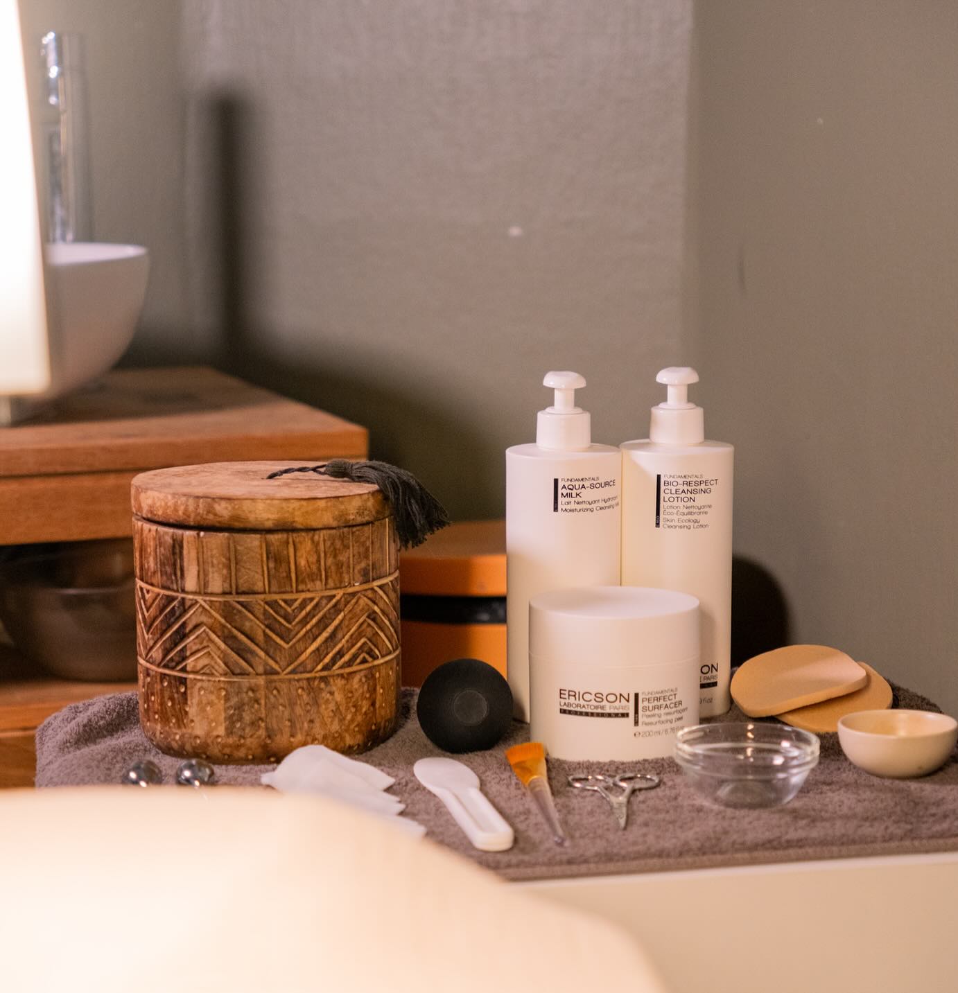 🌟 JOURNÉE PRIVILÈGE BEAUTÉ – SPÉCIALE ANTI-ÂGE & CONTOUR DES YEUX 🌟
📅 Les 30 et 31 juillet, toute la journée, notre institut vous propose un événement exclusif en collaboration avec la marque Ericson Laboratoire 💆♀️✨
Une animatrice officielle de la marque sera présente pour vous faire découvrir les soins visage anti-âge et contour des yeux, accompagnée de nos techniciennes Marine Laporte et Marinette, pour vous chouchouter comme jamais 💖
Au programme :
🔍 Diagnostic de peau personnalisé
🧴 Soin Ericson ciblé (anti-âge & contour des yeux)
🎓 Conseils d’experte pour une routine adaptée
💬 Échanges et recommandations sur-mesure
📍 28 Rue Gioffredo – Nice
📲 Sur rendez-vous uniquement – attention, les places sont très limitées !
Prenez un moment rien que pour vous… et repartez avec une peau repulpée, lumineuse et reposée 🌿✨
#ericsonlaboratoire #journeeprivilège #soinantiage #contourdesyeux #institutdebeauté #soinvisage #nicebeaute #evenementbeaute