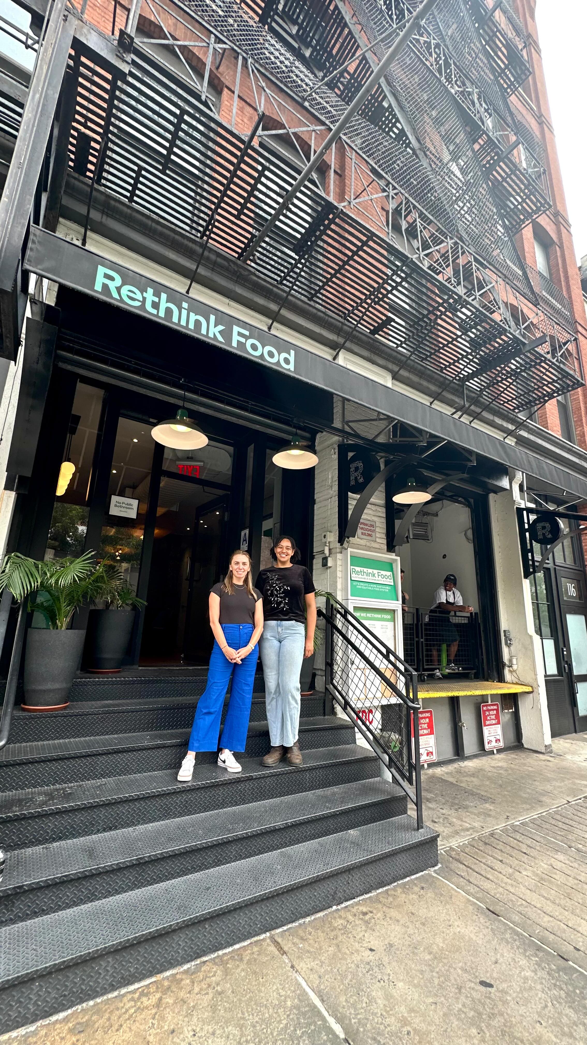 Last week, our team had the opportunity to visit @rethinkfood in NYC, where Operations Manager Patrice gave us an inside look at how they efficiently turn excess food into nourishing meals for the community. We left inspired and full of ideas to bring back to our own rescue kitchen. Thank you, Rethink Food, for the warm welcome and invaluable insight!
#rethinkfood #foodrescue #communitymeals