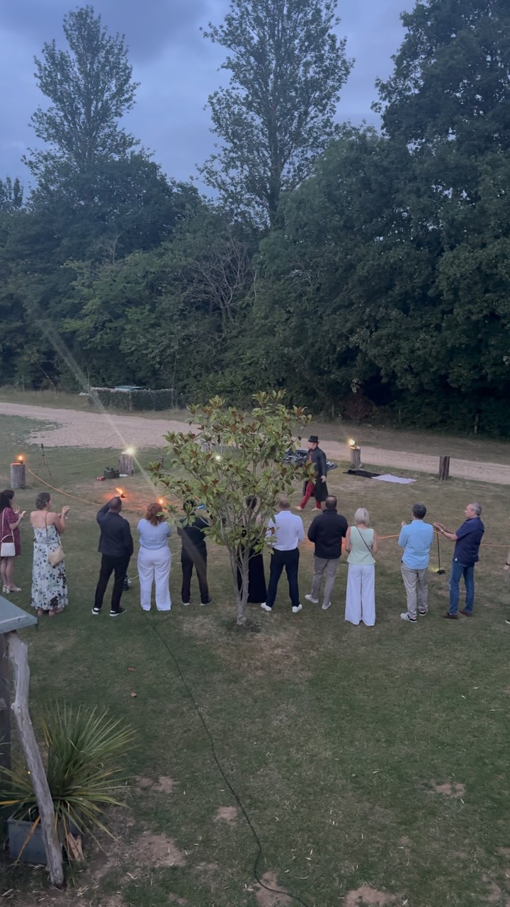 Rosa Duo bringing smooth acoustics to this mid week corporate event 🎸 @thesafaribar
🎸
#corporate #acousticduo #acousticguitar