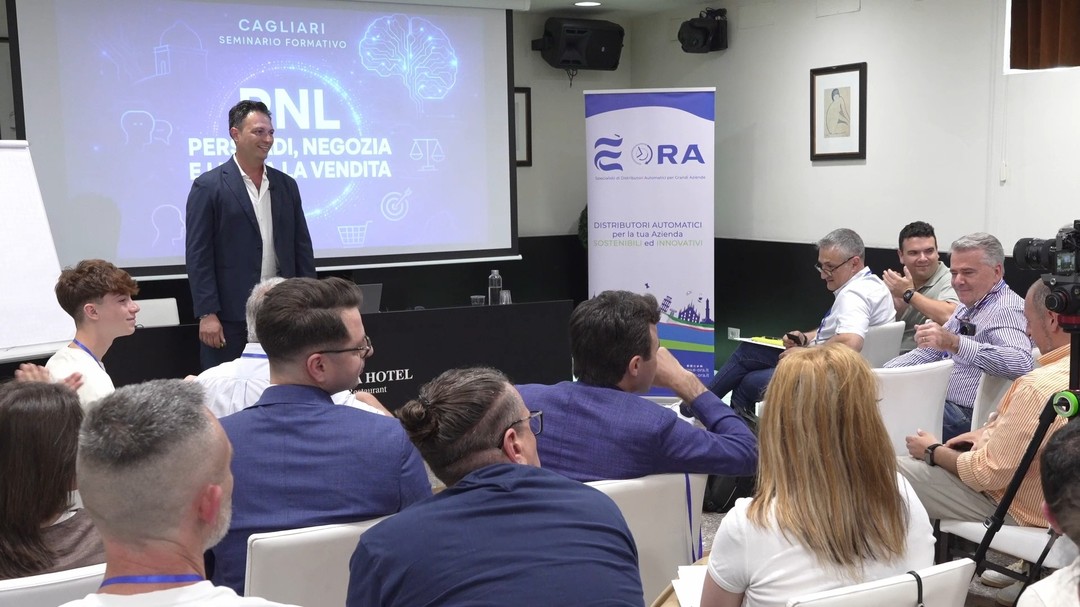 🎓 Formazione e coesione: i veri pilastri di una rete che cresce!
In un mercato in continua trasformazione, il vero vantaggio competitivo risiede nelle persone.
🔍 Investire nella formazione significa dare strumenti, visione e consapevolezza a chi rappresenta ogni giorno il cuore pulsante della rete.
Ma non basta la conoscenza: serve unione, condivisione, spirito di squadra 🤝
🇮🇹 Una rete coesa ha la forza, l’organizzazione e la competenza per servire con efficacia grandi aziende su tutto il territorio italiano.
Perché solo insieme si costruisce valore duraturo💡
Contattaci per un servizio di alta qualità su tutte le tue sedi in Italia:
🌐 https://www.e-ora.it/maggioriinformazioni
📞 800.952.611
📧 info@e-ora.it
----
formazione
coesione tra aziende
formazione vending
vending italiano
distributori automatici smart
rete di aziende di distributori automatici e di caffè in tutta Italia
#èora #SpecialistiDistributoriAutomatici