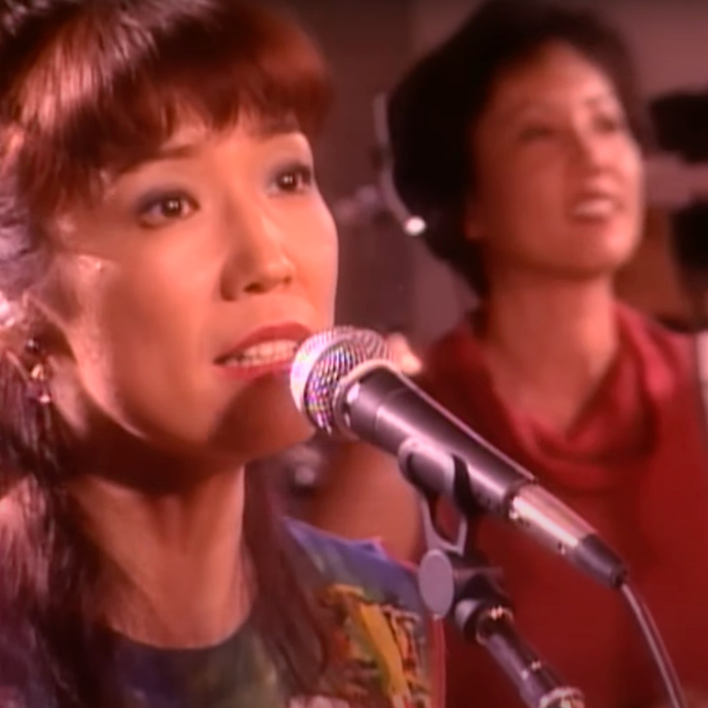 Before I became an actor, I was a session singer in LA, often singing background vocals for Japanese artists who came here to record. Here I am singing backup for Yumi Matsutoya, one of the biggest pop artists in Japan. I also got to work with major musicians such as Vinnie Colaiuta and Mike Baird on drums, Neil Stubenhaus and Leland Sklar on bass, and Dean Parks on guitar. If you know, you know.
I often drive by the studio where this was recorded--Henson studio (formerly A&M Studios)--on my way to acting classes or auditions and recall fondly the two weeks I spent on this pay-per-view concert for the Asia market. Chris Isaak was recording in the studio next door and he was thrilled to meet us all. Meg was a baby then, so this must have been about 24 years ago.
This recently re-aired in Japan, and I got a residual check for it!