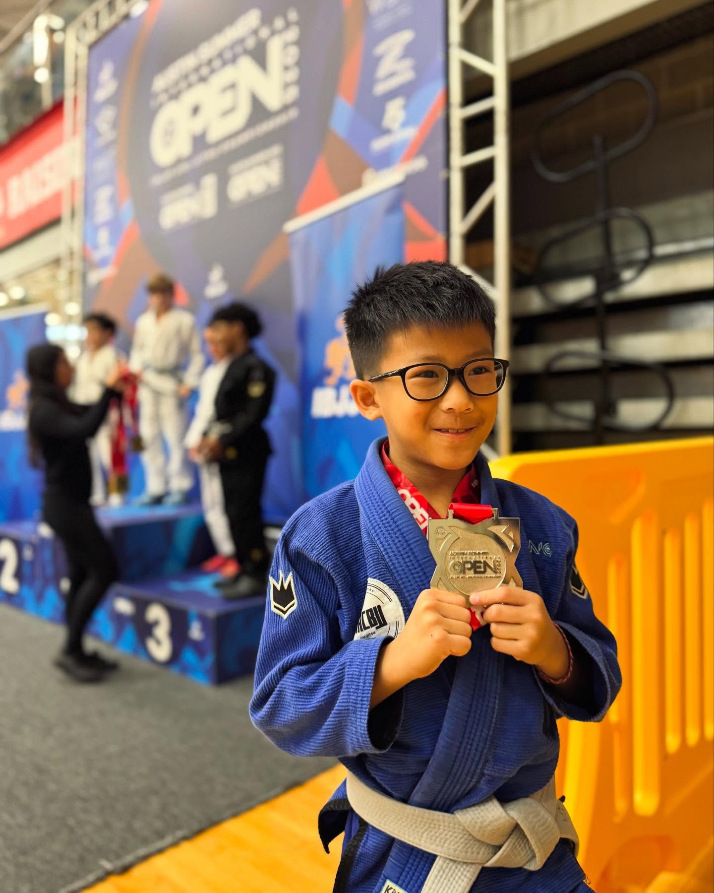 Proud of our team for an incredible showing at the IBJJF Austin Open this weekend! Every match is part of the journey, and this weekend was another step forward.
Next stop: IBJJF Youth Pans. The work doesn’t stop—we’re back on the mats, sharpening iron with iron. Let’s go!