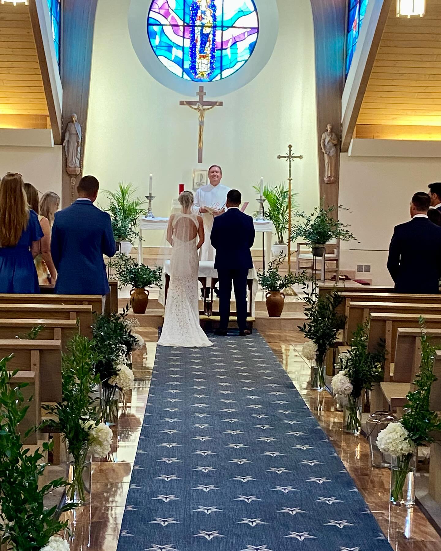 Congratulations, Jeana & Matt!
What a stunning weekend it was — from your intimate ceremony to a waterfront reception of lively celebration surrounded by family and friends.
✨We loved bringing your vision to life: Mediterranean vibes, potted herbs, rattan lanterns, and those soft summer breezes that made it all feel like a dream. 🌿🌊✨
Thank you for letting us be part of your beautiful love story and trusting the team to make it a perfect and memorable day!
Planner & Designer: @esevents08
Tents: @stamford_tent
Lighting: @foxhausevent
Rentals: @partyrentalltd
Caterer: @bestofgourmet
Photographer: @hudsonriverphotographer
DJ: @jamesdanielentertainment