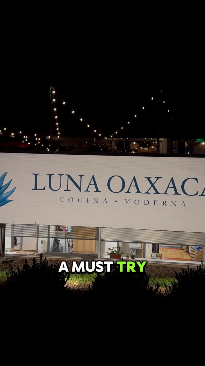 Luna Oaxaca is a fantastic New Mexican restaurant in Cross Keys, Roland Park. They have a great patio to enjoy the summer sun and those summer nights. Their food is fresh and authentic. Our server was great and so was our entire experience. Go see for yourself why this restaurant is here to stay! @luna.oaxaca
#crosskeys #rolandpark #mexicanfood #baltimorefoodie #baltimore #baltimorefood #baltimorefoodies