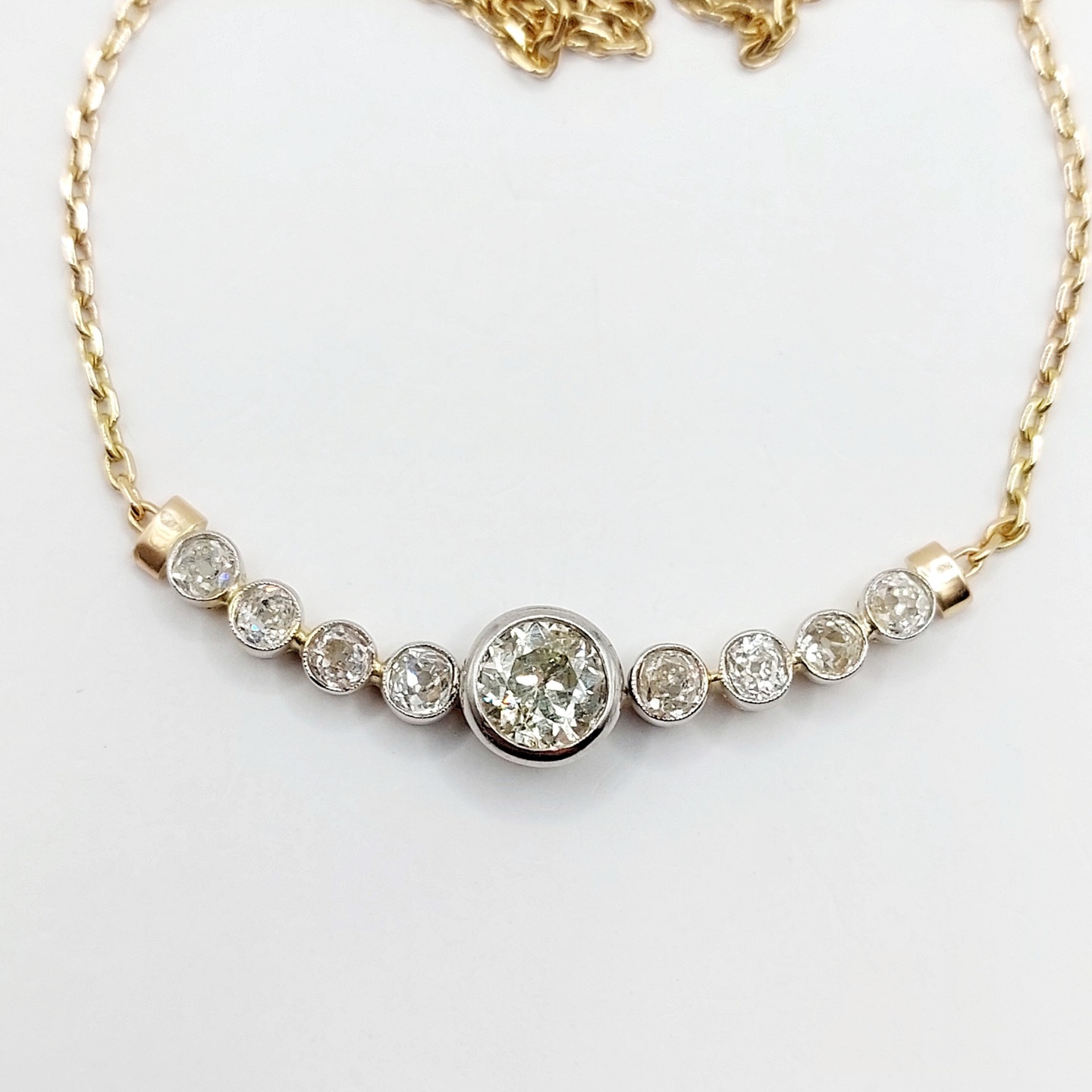 ///SOLD/// French art deco necklace 18k gold and platinum set with 1.90 carat of old mine cut diamond (circa 1920)
PRICE : 2250€
Magnificent and rare work by a French goldsmith
Necklace length: 49 cm
Pendant length: 42 mm
Weight: 8.14 g
Main diamond size: approximately 6.5 mm (estimated at 1.00 carats)
Secondary diamond size (x8): approximately 3 to 3.3 mm (estimated at 0.90 carats in total)
The diamonds are in good overall condition; some small micro scratches, inclusions are visible under a magnifying glass
The chain is newer than the pendant
Eagle's head hallmark on the chain (French hallmarks)
#diamond #artdeco #artdecocharm #goldcharm #goldpendant #frenchjewelry #frenchjewellery #oldminecut #oldminecutdiamond #daisycharm #diamondnecklace #diamants