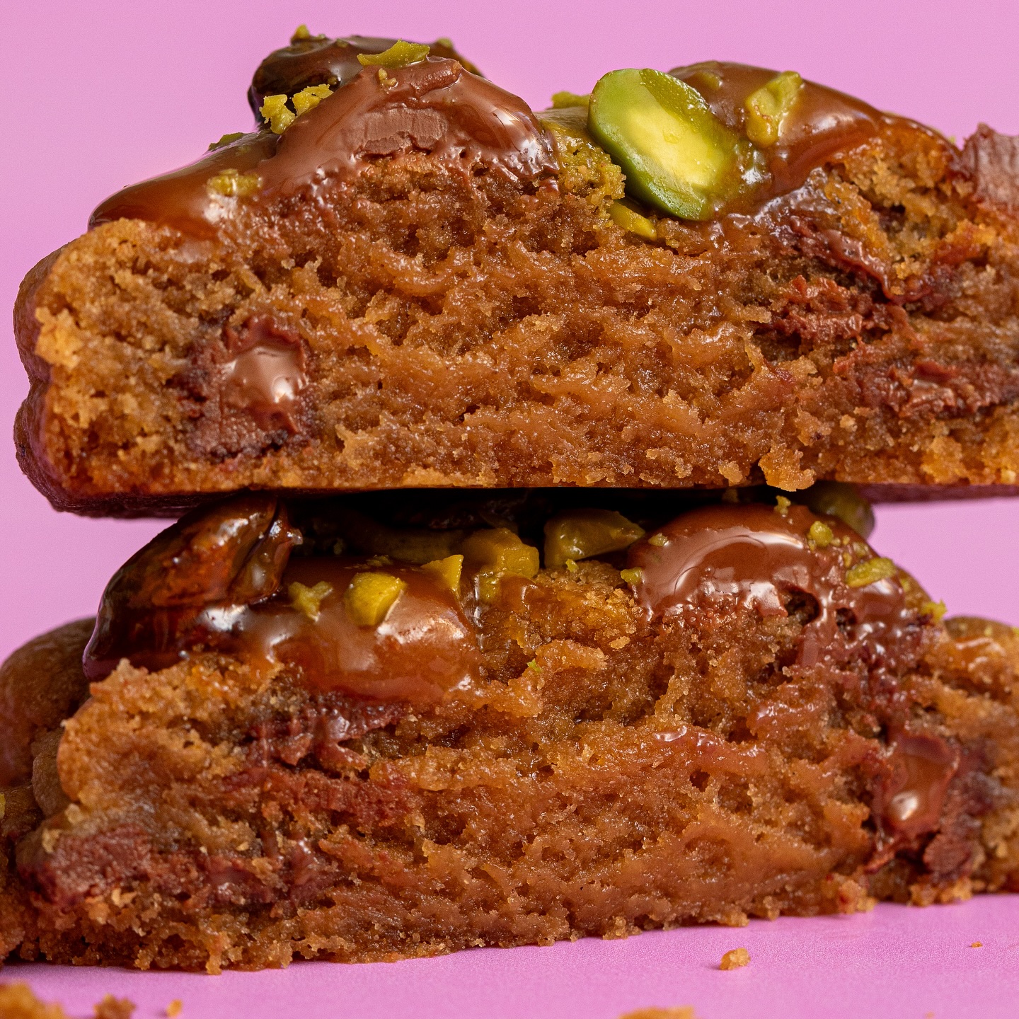 C🍪🍪kie Pistache
#chewy #chewycookies #pistaches #pistacchio #cookielover #cookie #instacookie #instafood