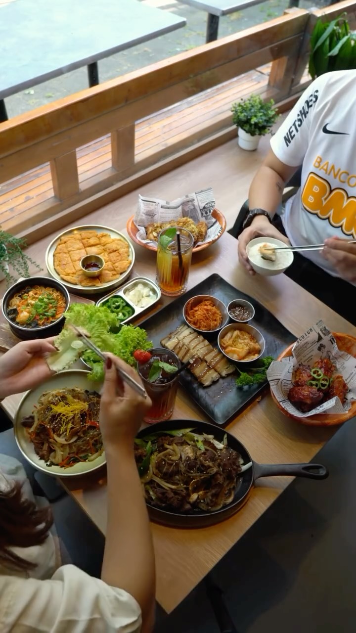 Craving Korean food? Your next favorite meal is waiting. Come and get it today! 🙂↕️
Reservations:
www.mannam.nl
#fyp #foodspot #rotterdamfoodie #kfood #mustvisit #koreanrestaurant #mannam