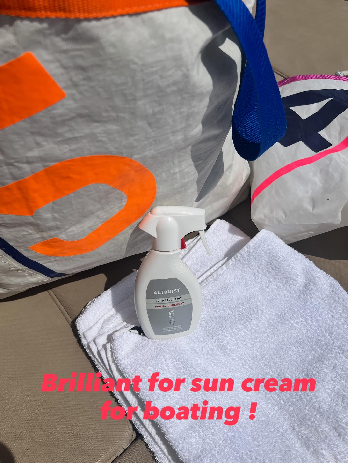This sun cream rocks even the skipper is willing to wear it 🙌 thanks @altruistsun
#altruist #thebestsuncream
