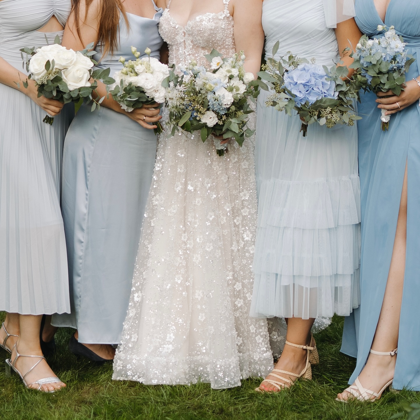 Bride A & her bridesmaids 🩵
#weddingphotography #hochzeitsfotos #hochzeitsfotografie #hochzeitsfotograf #melinawaliczekfotografie #hochzeit2026 #exclusivewedding