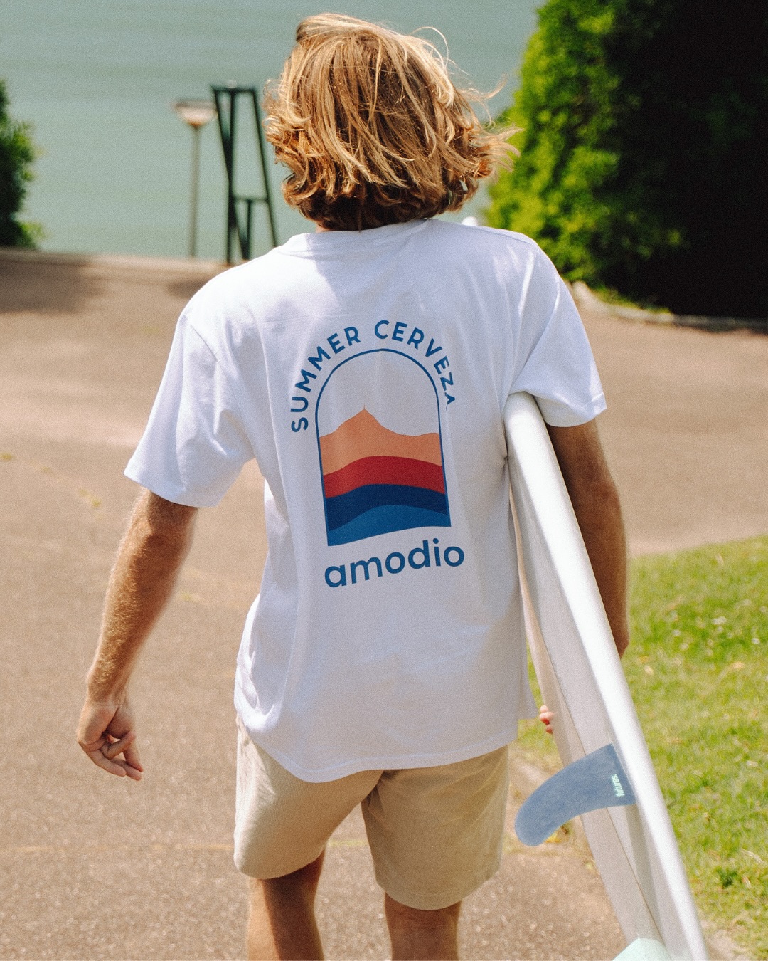Authentiques et engagées dans ce qu’elles entreprennent, nos marques partagent une vision commune : créer des produits inspirés de la richesse du Pays Basque 📍
Le t-shirt Summer Cerveza @amodio.fr X @ttilika_fr est le fruit d’une collaboration unique, visuelle, que l’on a envie de porter tout l’été ☀️
#amodio #modern #craft #basque #beer #ttilika #marquelocale #uda #sudouest #cotebasque #paysbasque