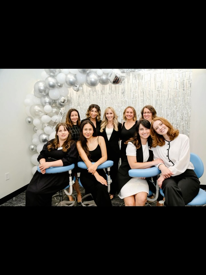What a year in the new building —— the highs, the lows, and everything in between. #dentist #yearinreview #dreamteam