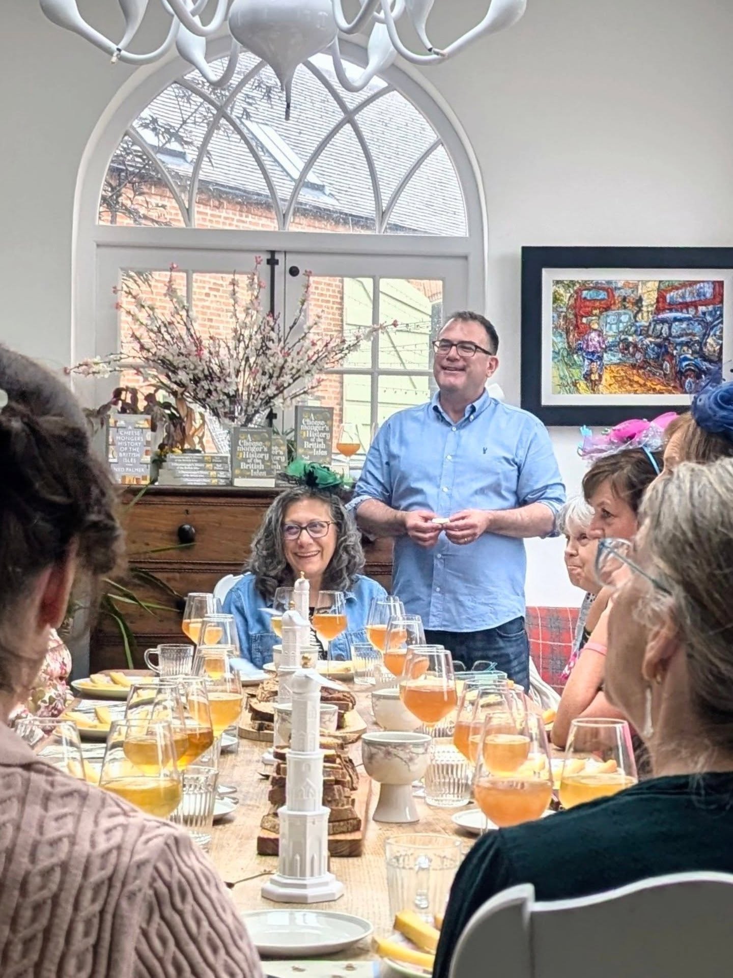 Another cheese tasting with @cheesetastingco.
This time we were in the Warwickshire countryside at the beautiful 16th Century farm of @kington_grange. Also included was cider and perry from @butford_cider and ice cider from @somersetciderbrandy.
Topics covered (by Ned and myself en route primarily) included cheese making altitudes, accepted norms with regards to yachting apparel and the Copenhagen interpretation in quantum mechanics.
So a good day out all told.
#cheese #cheesetasting #cider #cidertasting #perry #perrytasting #ciderandcheese #perryandcheese #icecider #nealsyardcreamery #yarlingtoncheese #singlegloucester #doublegloucester #stichelton #pitchforkcheddar #lincolnshirepoacher #stonebeckwensleydale #wakebridgecheese #cowscheese #goatscheese #sheepscheese
