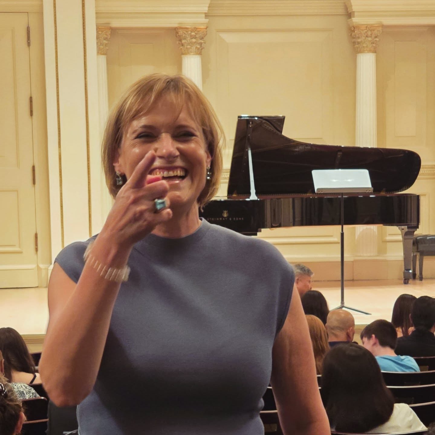 Throwback, pre premiere pic before September Tango in Carnegie Hall New York, June 30th performed by Lehner Quartet.
I'm so happy that it resonated so well! Thank you to all the complements and well wishes. It truly means a lot to me.❤️
The score will soon be available with Universal Edition for string quartet.