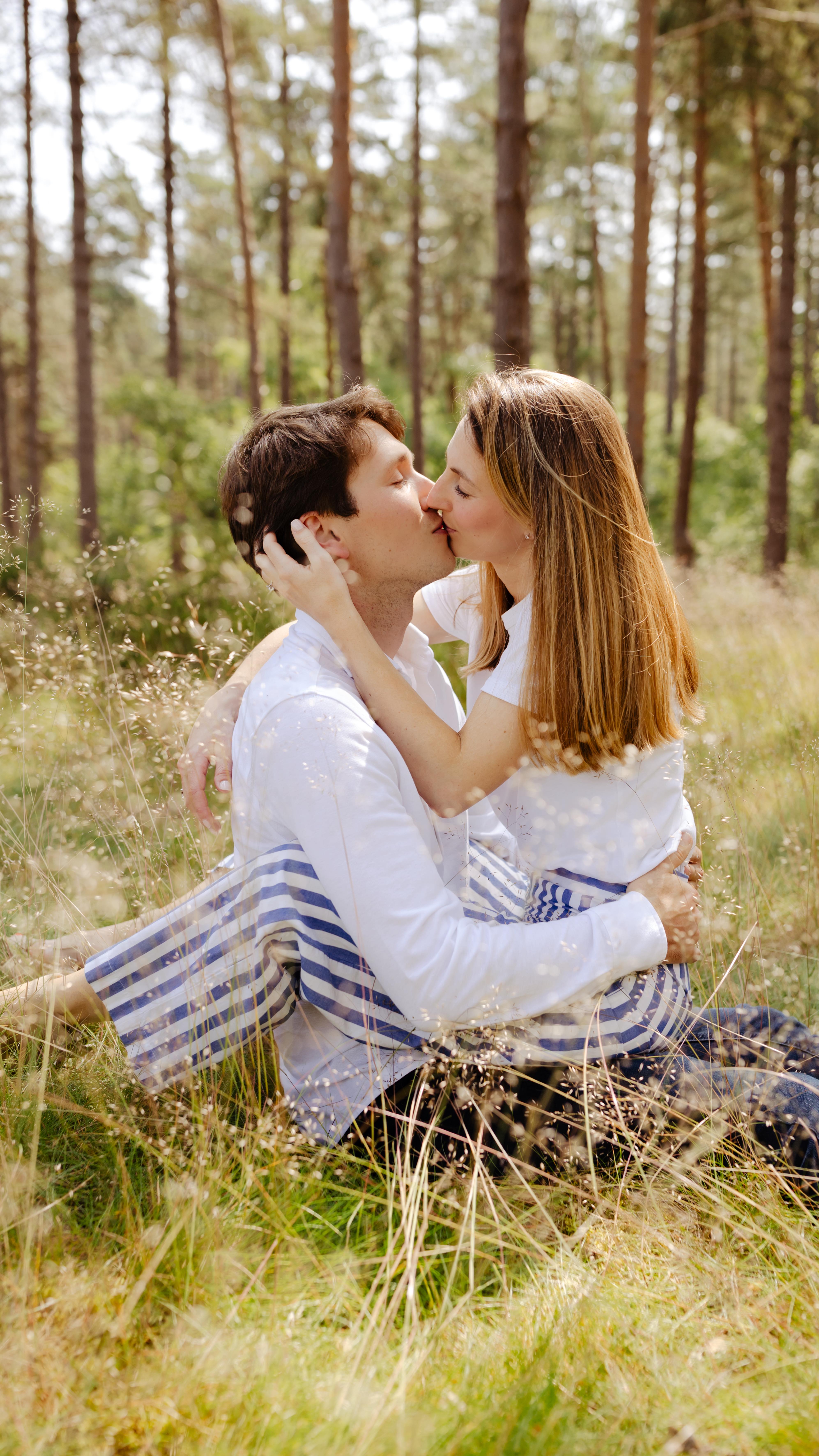 Se lâcher, c’est ça la clé 🗝️
Quand vous osez, je peux explorer de nouvelles poses, tester des angles uniques et capturer votre complicité ❤️
Merci pour votre confiance, pour ces moments sans filtre et cette belle énergie ✨
Le meilleur dans tout ça ? Je retrouve ces deux-là en septembre pour leur grand jour et je sais d’avance que ça va être la folie 🤩
———
#melanievauryphotographe #photographesenlis #photographeoise #photographecompiegne #photographechantilly #seanceengagement