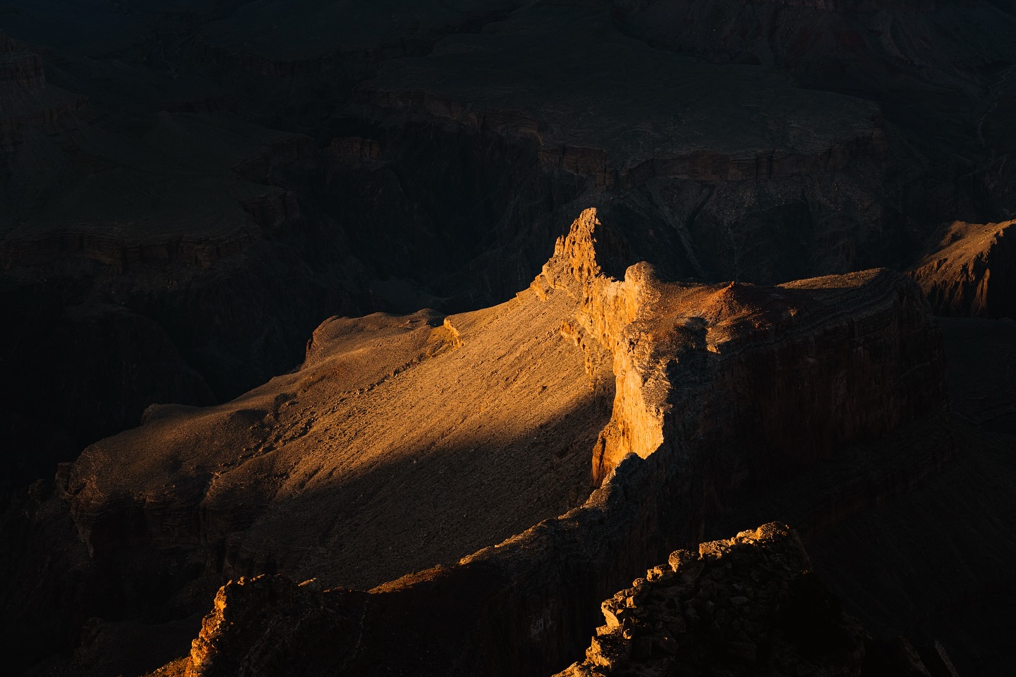 Some magic light in the Grand Canyon @grandcanyonnps
I love this first photo, probably one of my favorites from that trip. I think I prefer the color version but the black and white works too. Which do you like better??