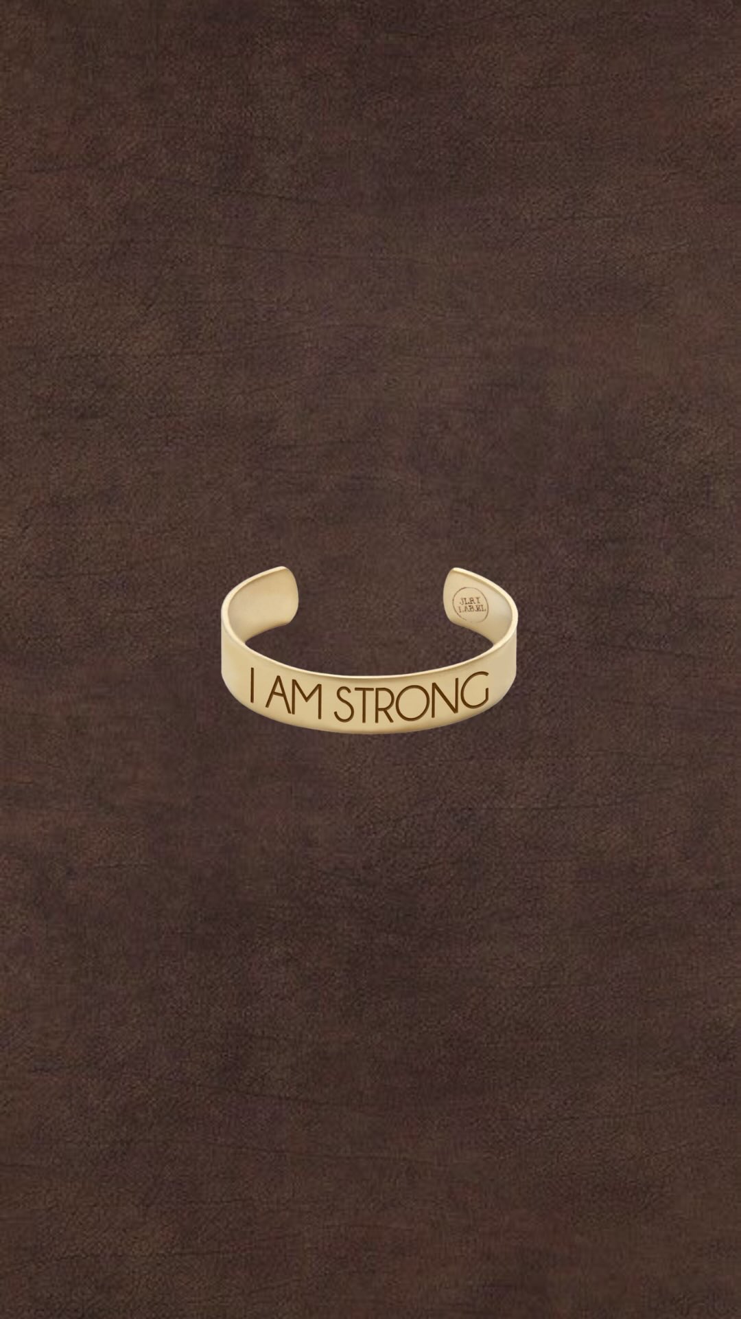 From raw gold to refined pieces — we bring your jewelry ideas to life.
We handle every step of the process in-house: from melting, shaping, and engraving, to polishing and finishing.
Looking to create custom pieces for your brand?
Let’s make it happen. ✨
📩 DM us or email to start your exclusive production.