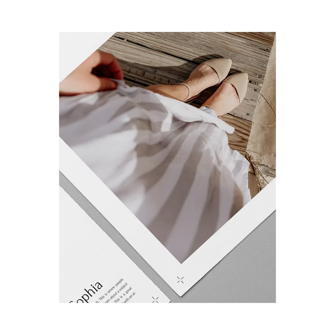 𝗪𝗲𝗲𝘀 𝗲𝗲𝗻𝘀 𝗲𝗲𝗿𝗹𝗶𝗷𝗸...
Hoeveel (dure) plannen heb je al laten schrijven die nooit verder kwamen dan het papier?
Helder, doordacht en professioneel gepresenteerd. En tóch verdwenen ze langzaam naar de achtergrond en liggen ze te verstoffen op de (digitale) boekenplank.
De waan van de dag wint het helaas vaak van de langetermijnvisie.
En zonder uitvoering blijft zelfs de beste strategie zonder effect.
Het gevolg?
📉 Gemiste kansen.
📉 Stilstaande zichtbaarheid.
📉 Een merk dat zijn potentieel niet waarmaakt.
Ik help organisaties om dat te doorbreken.
📈 Van denken naar doen. Van richting naar resultaat. Door strategie werkbaar te maken en door plannen om te zetten in gerichte acties.
Met een langdurige samenwerking of door in één gerichte consultancy sessie opnieuw scherp te stellen: waar staan we, wat heeft prioriteit, wat is de volgende stap en wie gaat dit doen?
𝘾𝙤𝙢𝙢𝙪𝙣𝙞𝙘𝙖𝙩𝙞𝙚 𝙢𝙚𝙩 𝙠𝙡𝙖𝙨𝙨𝙚, 𝙧𝙚𝙨𝙪𝙡𝙩𝙖𝙩𝙚𝙣 𝙢𝙚𝙩 𝙞𝙢𝙥𝙖𝙘𝙩.
💡 Als zelfstandig communicatieadviseur help ik bedrijven en merken hun boodschap krachtig te verwoorden en doeltreffend uit te dragen. Van strategie tot uitvoering: met aandacht, kwaliteit en oog voor detail.
Dankzij ruim twintig jaar ervaring en een uitgebreid netwerk aan specialisten ben ik discreet, deskundig en doeltreffend.
Neem contact op voor meer informatie over een samenwerking of het inplannen van een vrijblijvend kennismakingsgesprek:
DM | ✉️ info@carolematthijsse.com | 🌐 www.carolematthijsse.com
𝘔𝘢𝘵𝘵𝘩𝘪𝘫𝘴𝘴𝘦 𝘊𝘰𝘮𝘮𝘶𝘯𝘪𝘤𝘢𝘵𝘪𝘦 & 𝘗𝘙. 𝘚𝘵𝘦𝘳𝘬 𝘪𝘯 𝘤𝘰𝘮𝘮𝘶𝘯𝘪𝘤𝘢𝘵𝘪𝘦, 𝘷𝘦𝘳𝘧𝘪𝘫𝘯𝘥 𝘪𝘯 𝘶𝘪𝘵𝘷𝘰𝘦𝘳𝘪𝘯𝘨.
#communicatieadvies #communicatie #pr #interior #design #realestate #entrepreneur