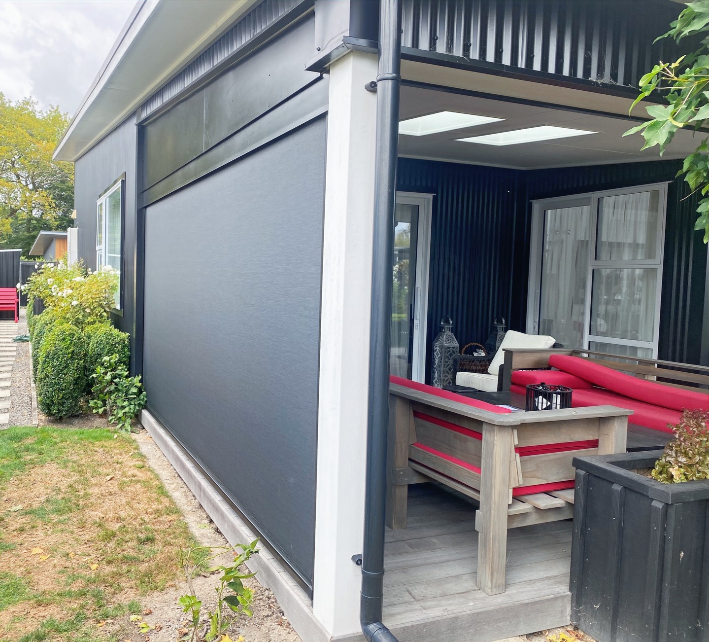 Don't let the wind and rain ruin your outdoor enjoyment! 🏡✨ With our Ziptrak outdoor blinds, you can enjoy your patio year-round. Check out our latest Ziptrak installation that protects your space while preserving your view. Ready to enjoy your outdoor area in any weather? Visit us at https://wix.to/yw6oand to learn more! #OutdoorLiving #HomeImprovement #Ziptrak