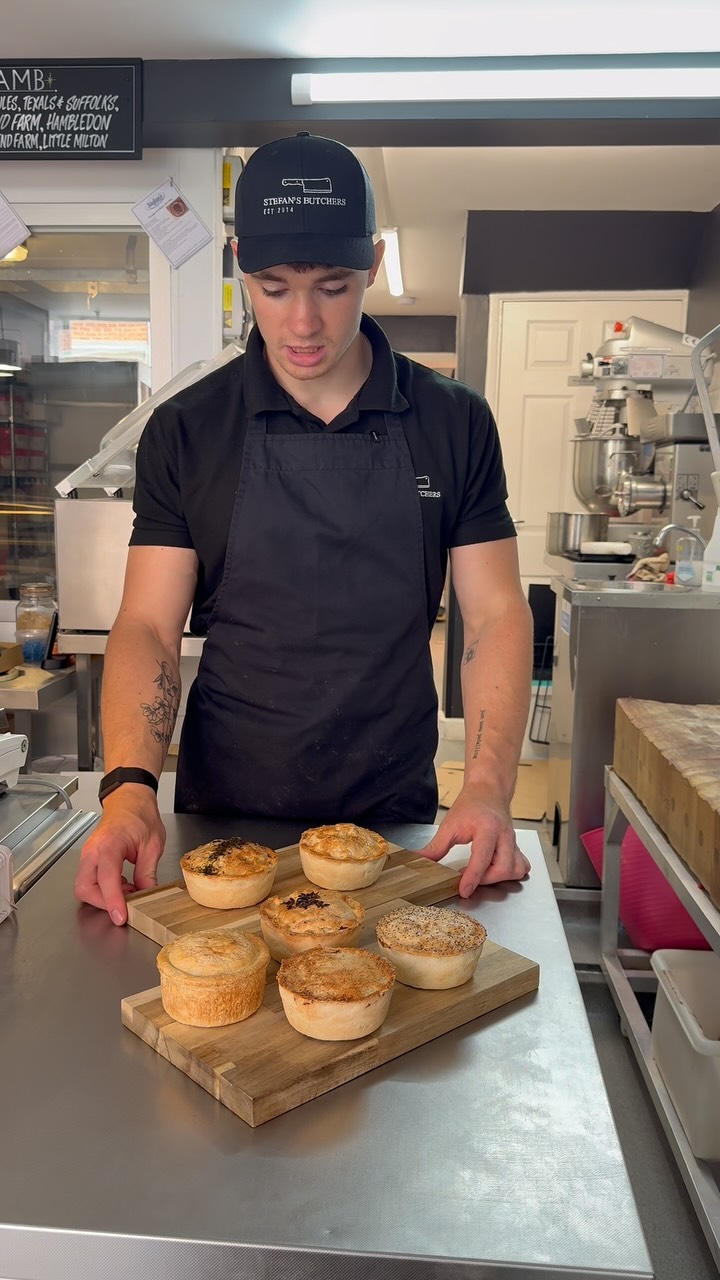 The weather’s turned a bit, so why not come and try our range of pies? Whether you’re a meat lover or want something veggie, we’ve got it!
We are back open tomorrow and look forward to welcoming you then! 🥧 😍
#pies #midweekdinner #stayhungrywokingham #pielover #pieandgravy #localbusiness #wokingham #butcher #fyp #meatlovers #tasty
