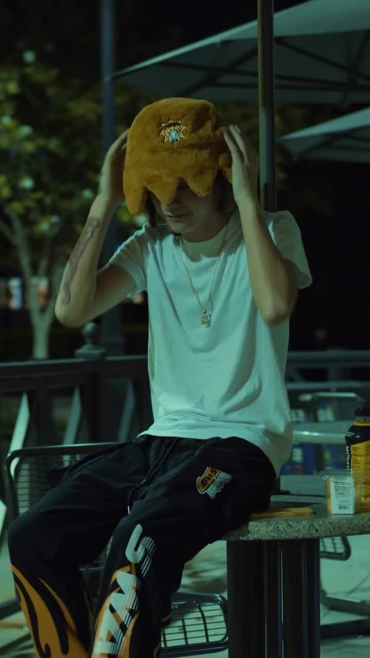 @bayflogo new snippet recorded at @mmmlabs !
produced by @dcosounds !
#mmmlabs #miamimusic #miamistudio