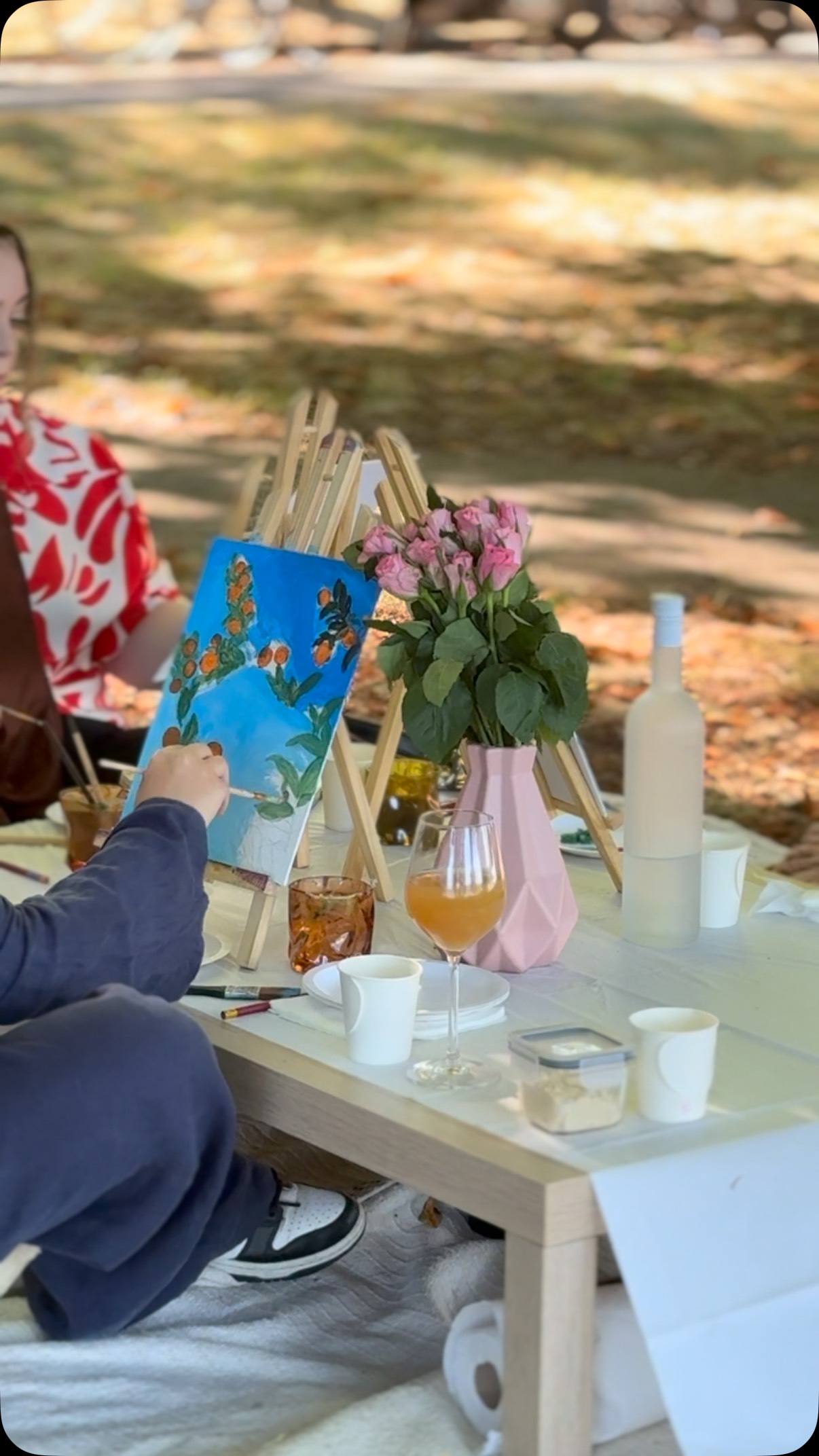 A calm afternoon by the lake 🧑🎨🎨
