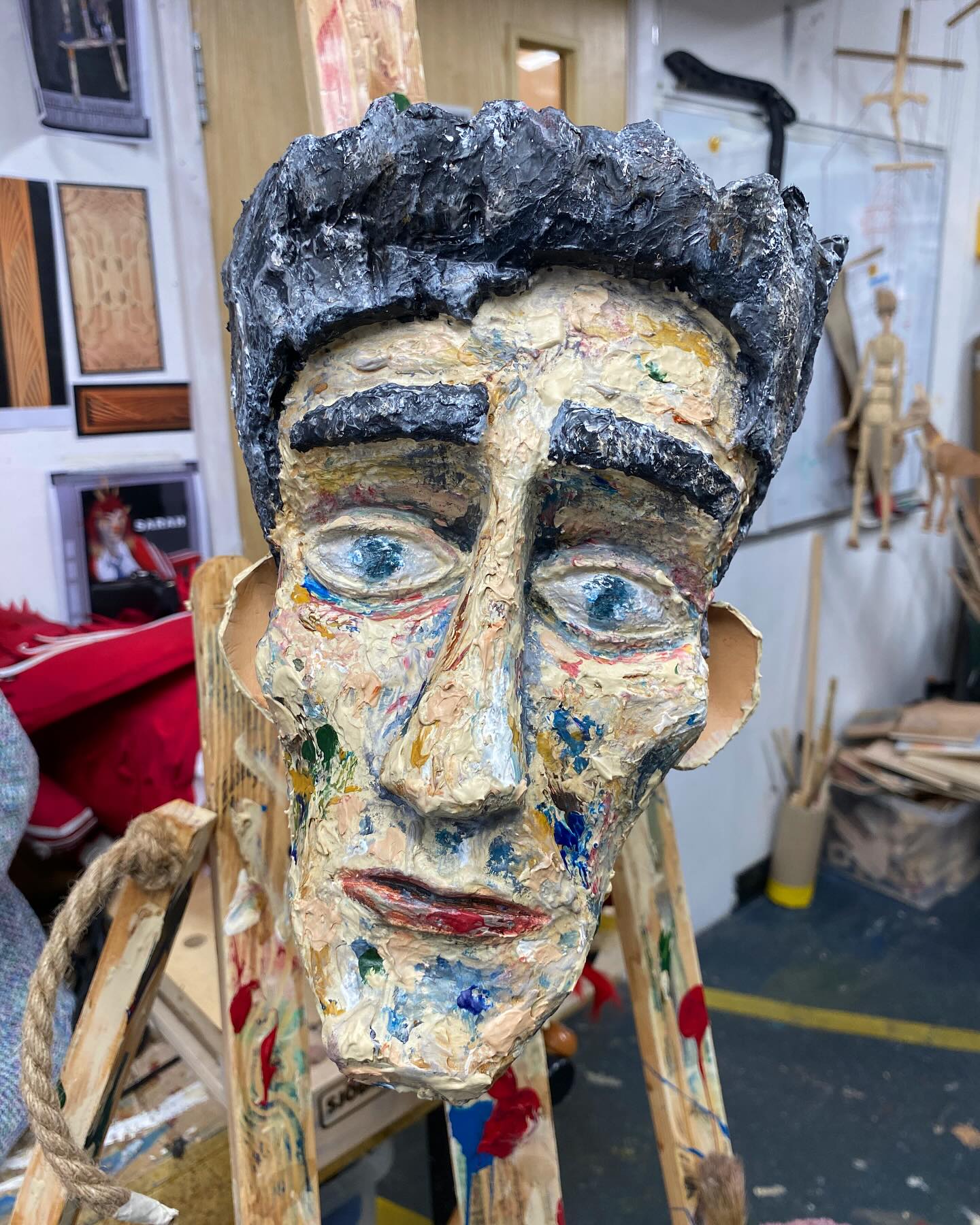 FROM PAGE TO STAGE: Designing the Artist puppet for Overheard in a Towerblock. ‘We should not fear things changing for they always do, and those changes make our stories and make us who we are’. Here we have designed the Artist from an easel and oil paints, an old tall man looking skinny and frail’
Co designed by myself @buddyollie and Daniel Southwell.
Puppet made and constructed by the team at @littleangeltheatre
Written by @josephcoelhoauthor
#puppet #puppetry #puppetdesign #puppetdesigner #puppetmaking #theatredesign #theatredesigner
Production / Rehearsal 📸 @elliekurttzphoto