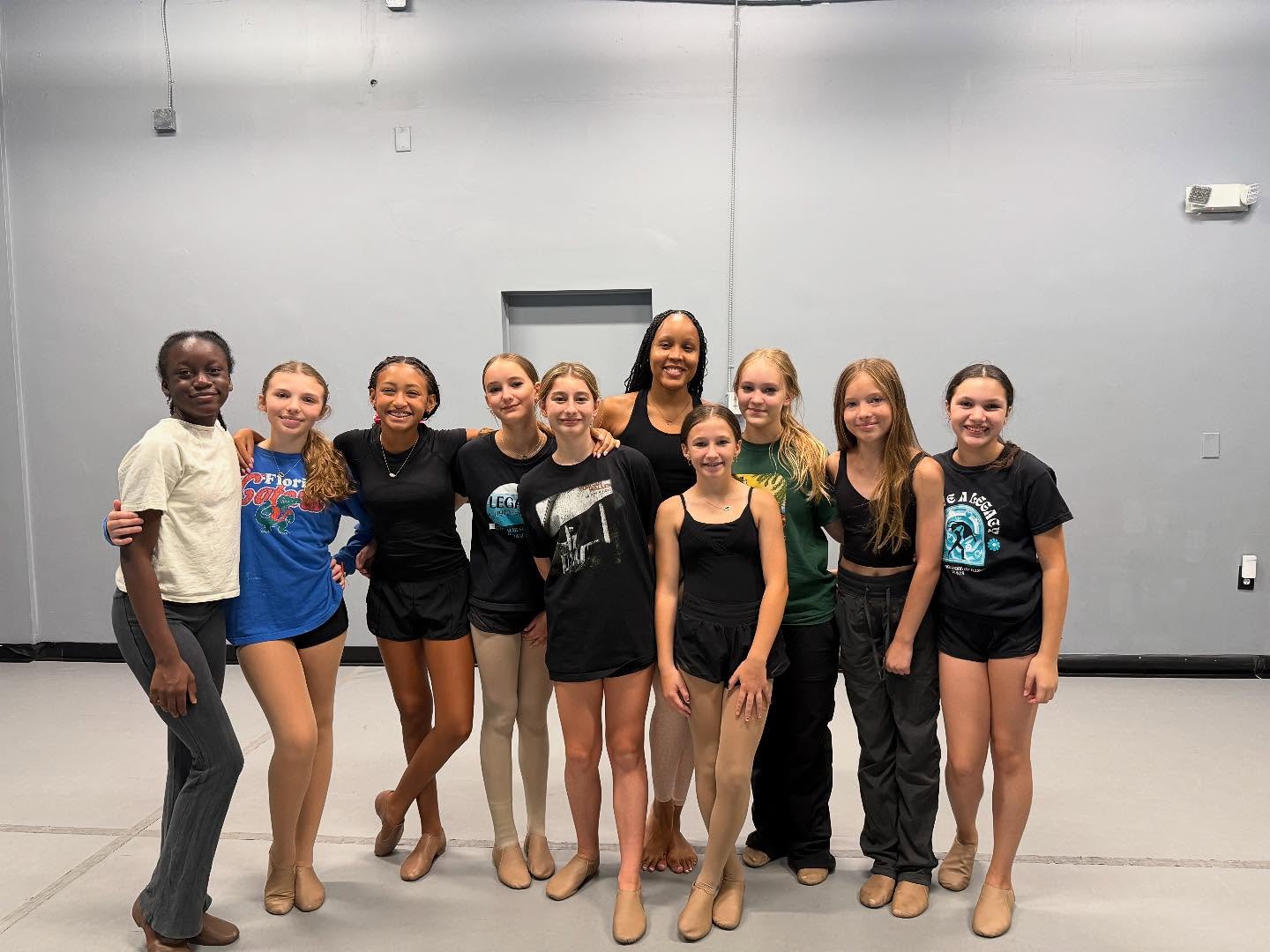 Thank you @taayyloor_russell for the amazing and inspiring classes! We can’t wait to dance with you again soon!