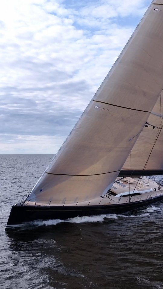 Swan 128-001 under sail ⛵
Designed by Germán Frers, with exterior styling by Lucio Micheletti and interiors by Misa Poggi.
We’re proud to have captured this moment at sea for @nautorswan_official.
Video by 🎥 @primeproductions.fi
.
.
Contact:
📩 cecilia@primeproductions.fi
🌐 www.primeproductions.fi
#Swan128 #NautorSwan #YachtFilm