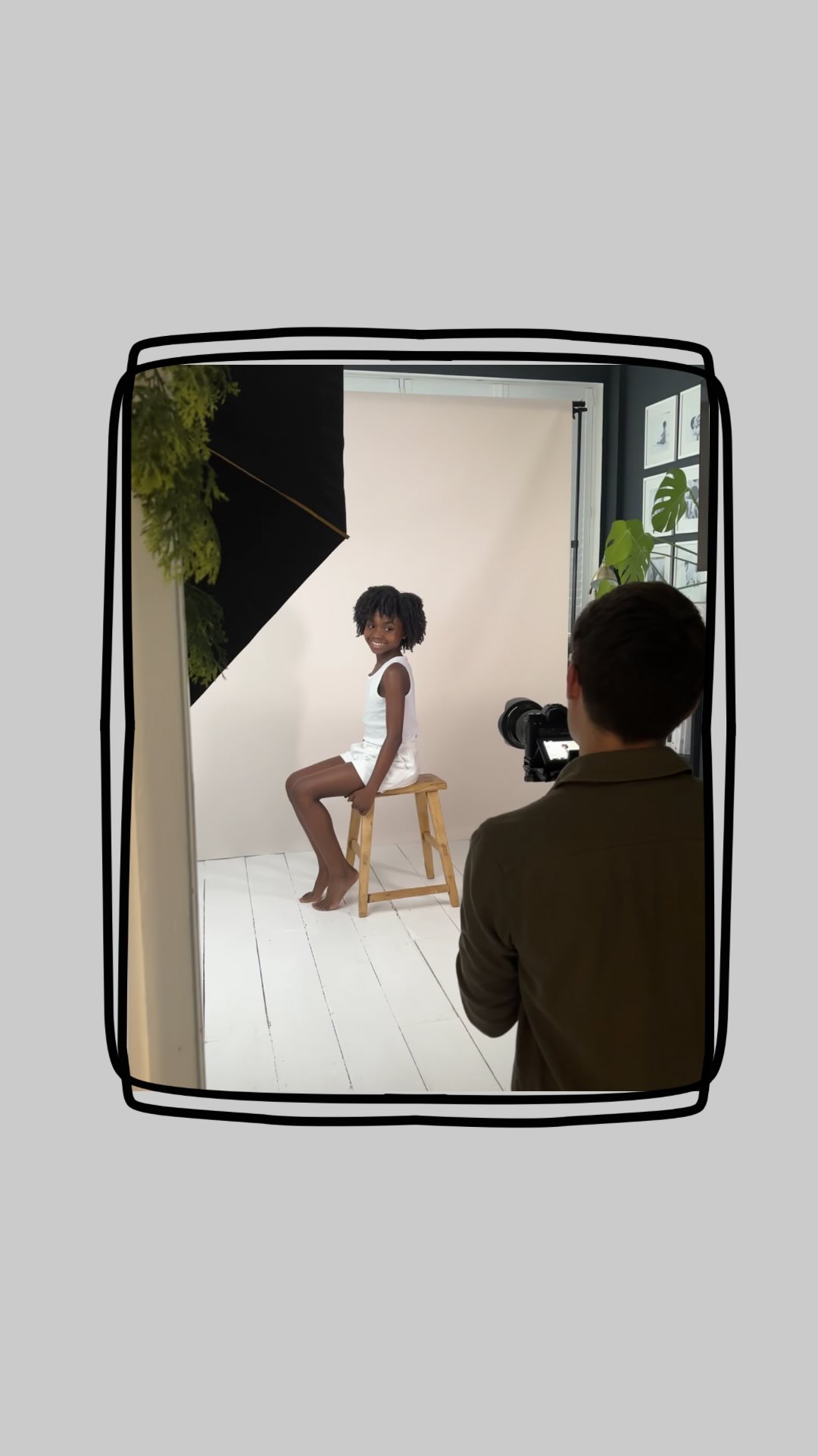 Throwback : Behind the scenes of Joleigh - Curl Talks Founder and Shakye working on the Nalas Baby hair care shoot. Amazing experience and even more amazing products. Being on set is always such a fun contrast from being in the salon 🫶🏼
#curltalk #curlyhairspecialist #london #explore